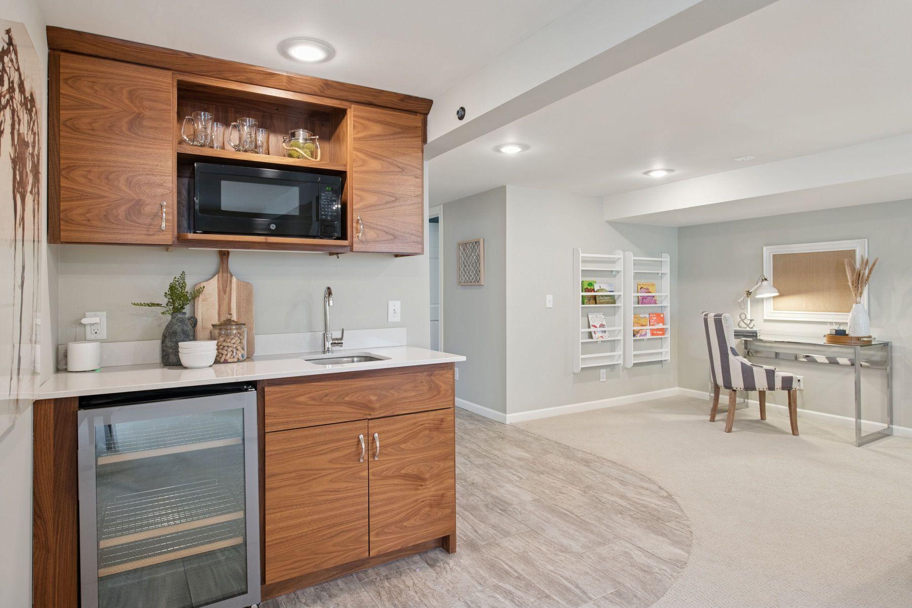 2829 W 54th Street