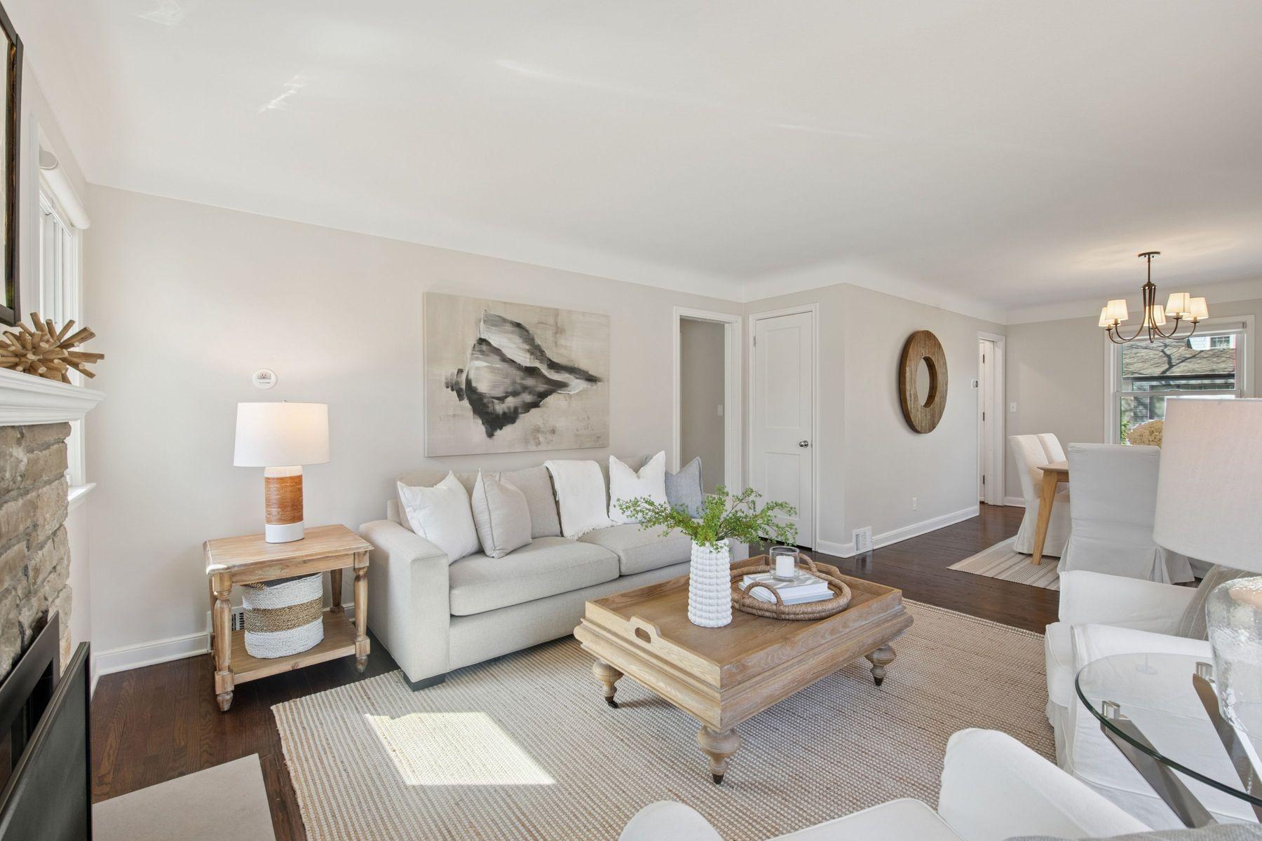 2829 W 54th Street