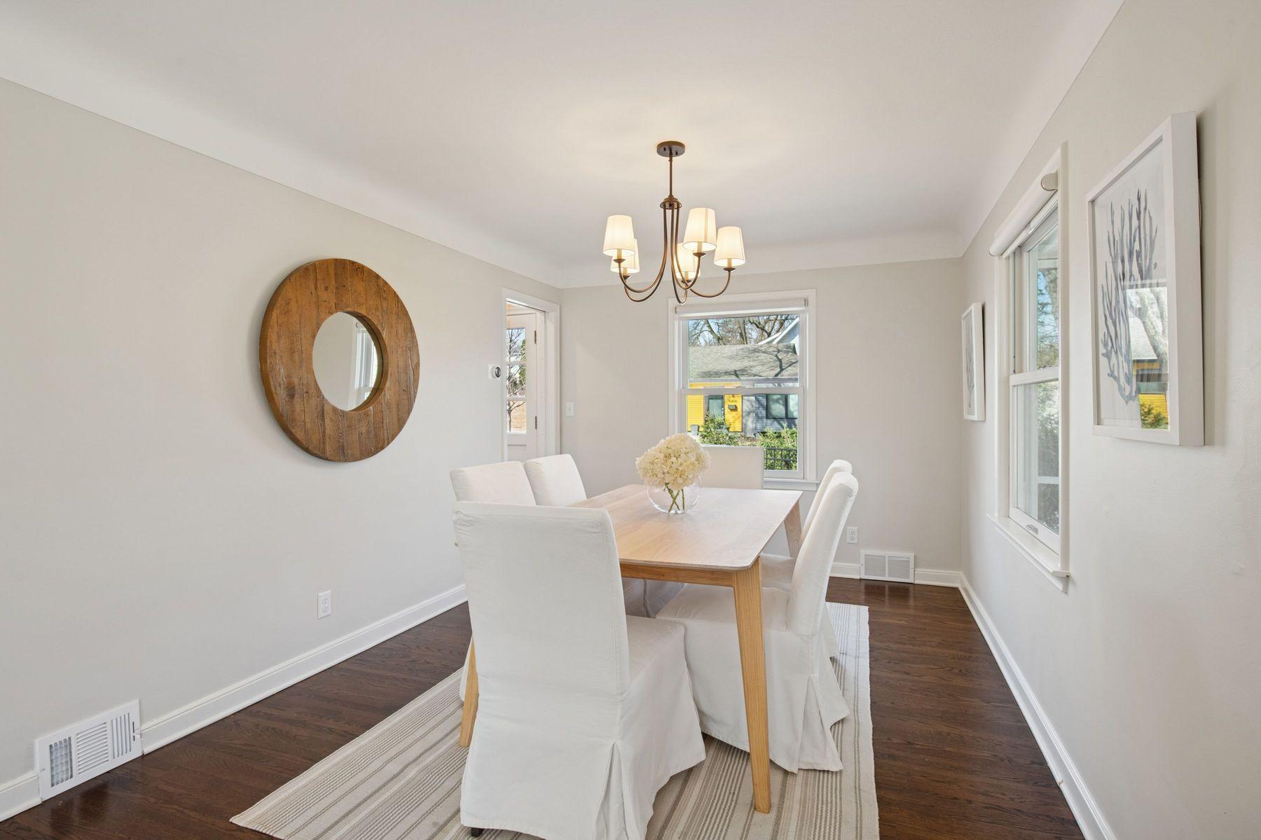 2829 W 54th Street