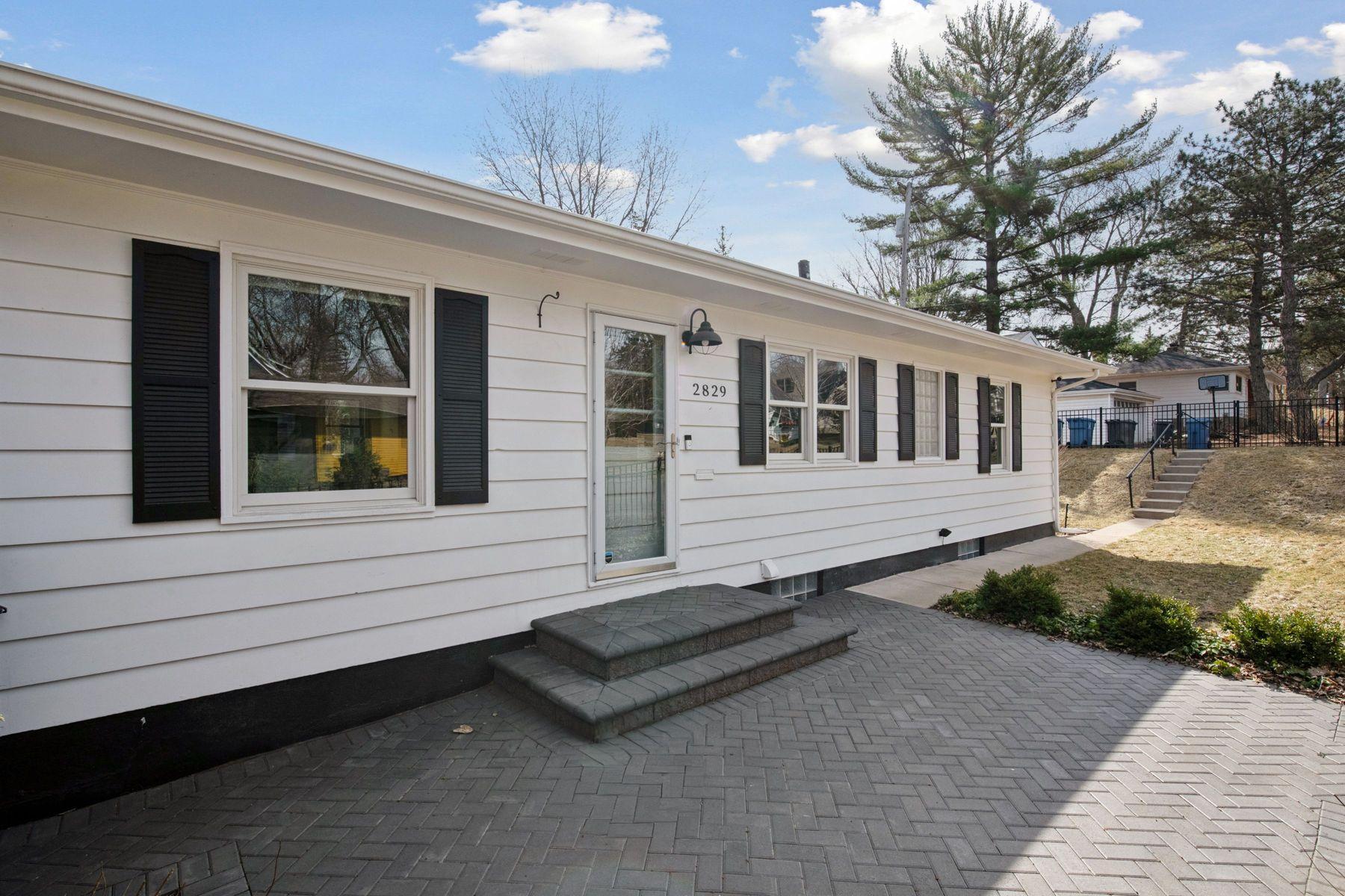 2829 W 54th Street