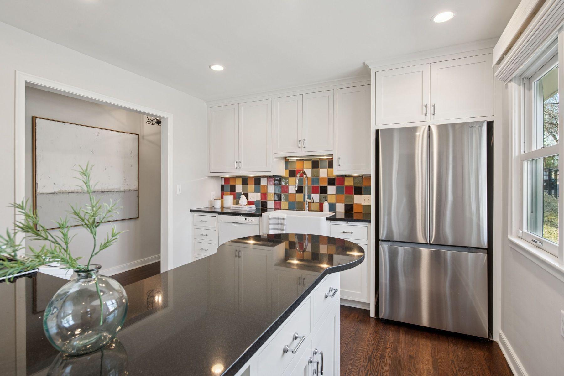 2829 W 54th Street