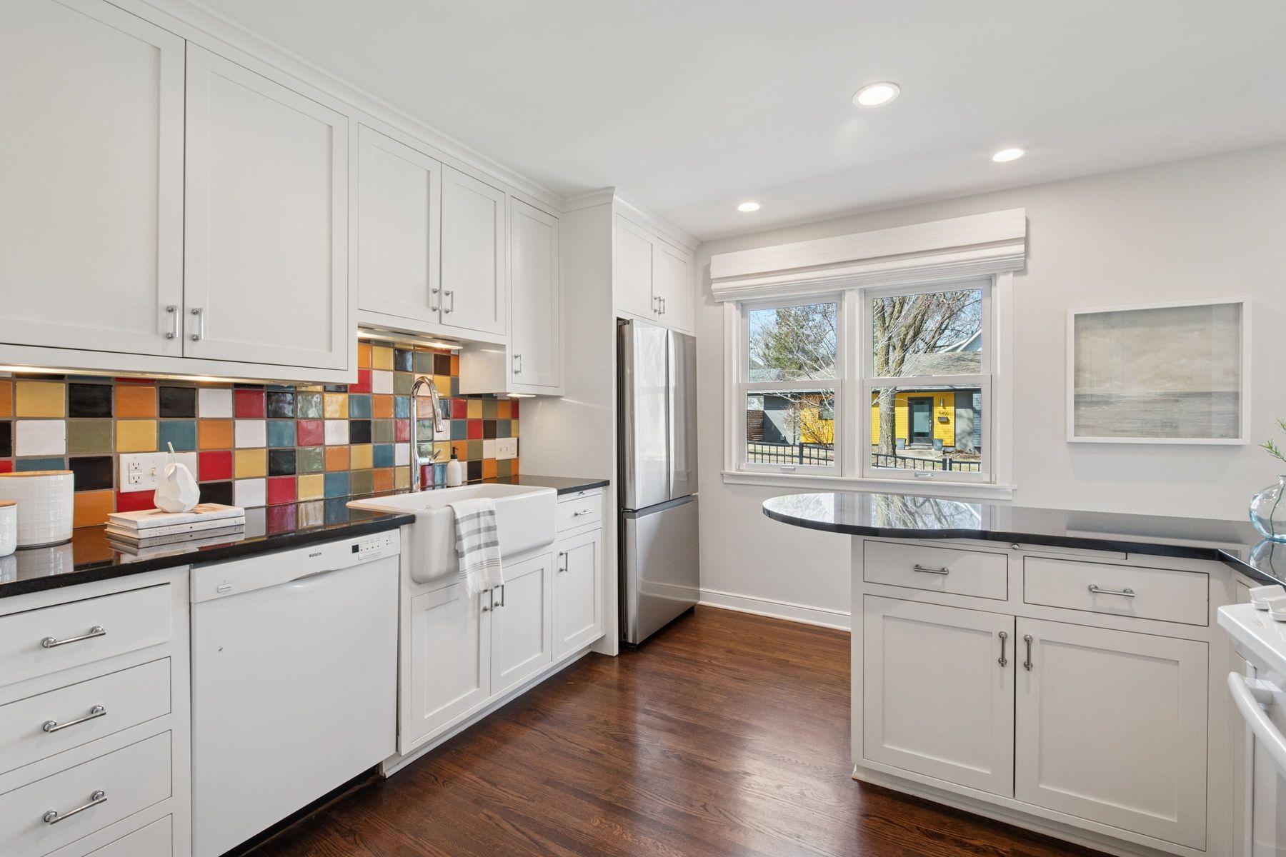 2829 W 54th Street