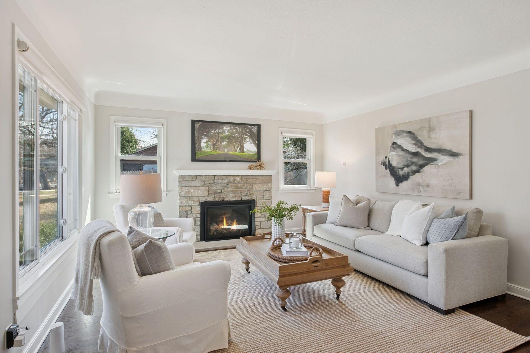2829 W 54th Street