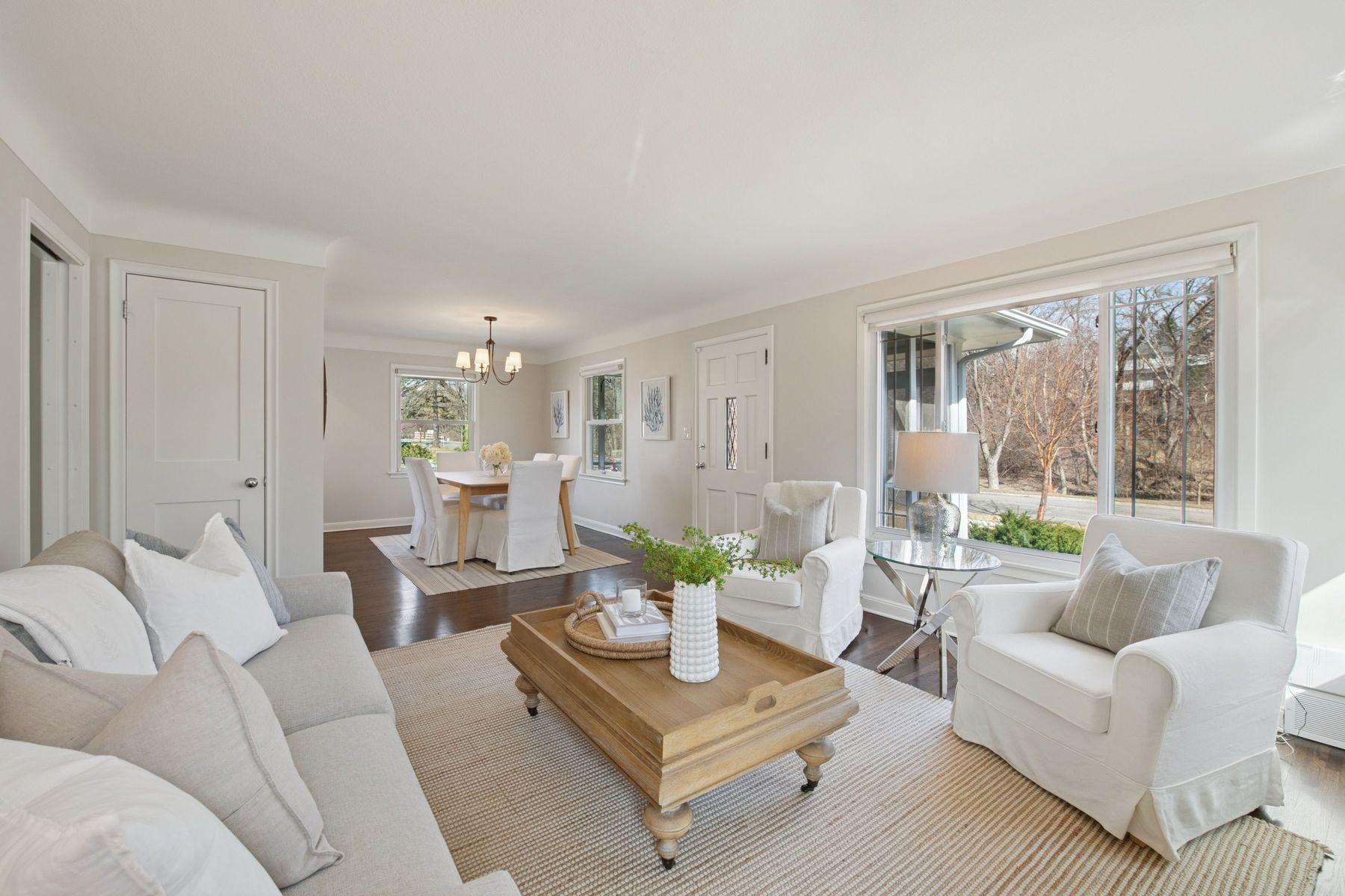 2829 W 54th Street