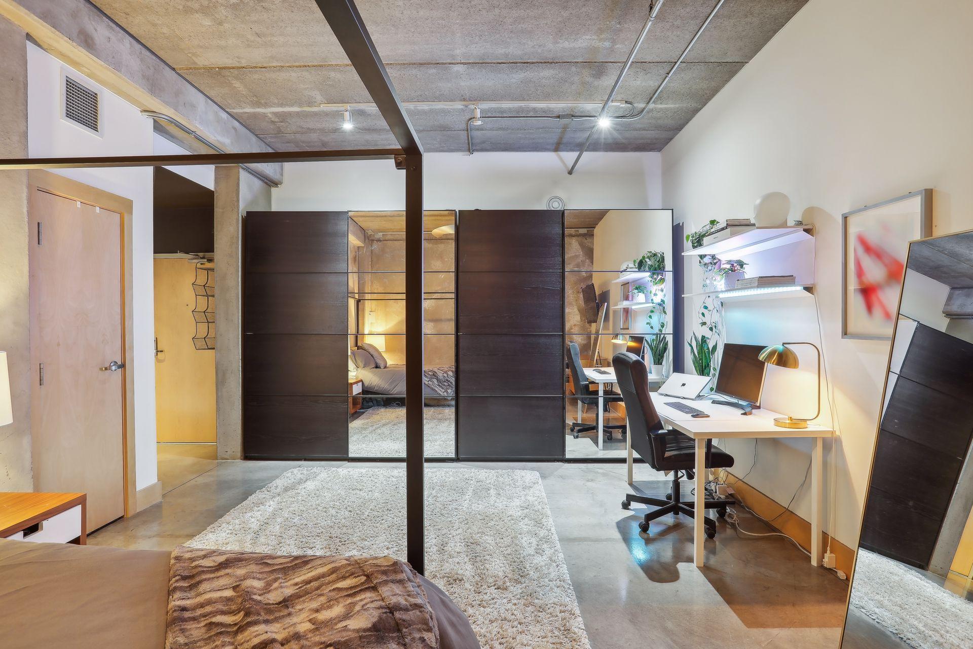 345 6th Avenue N Unit: 201