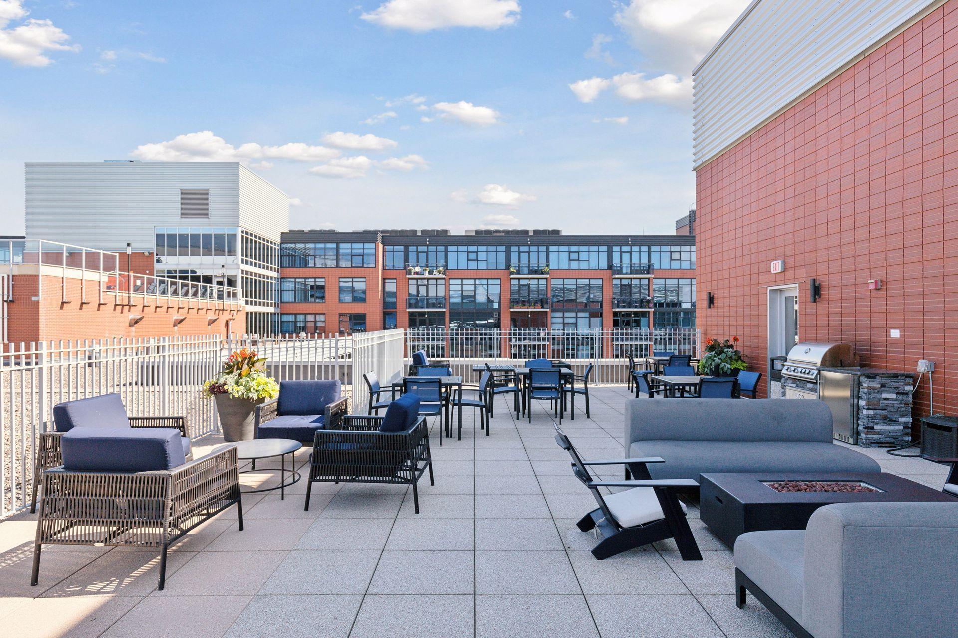 215 10th Avenue S Unit: 534