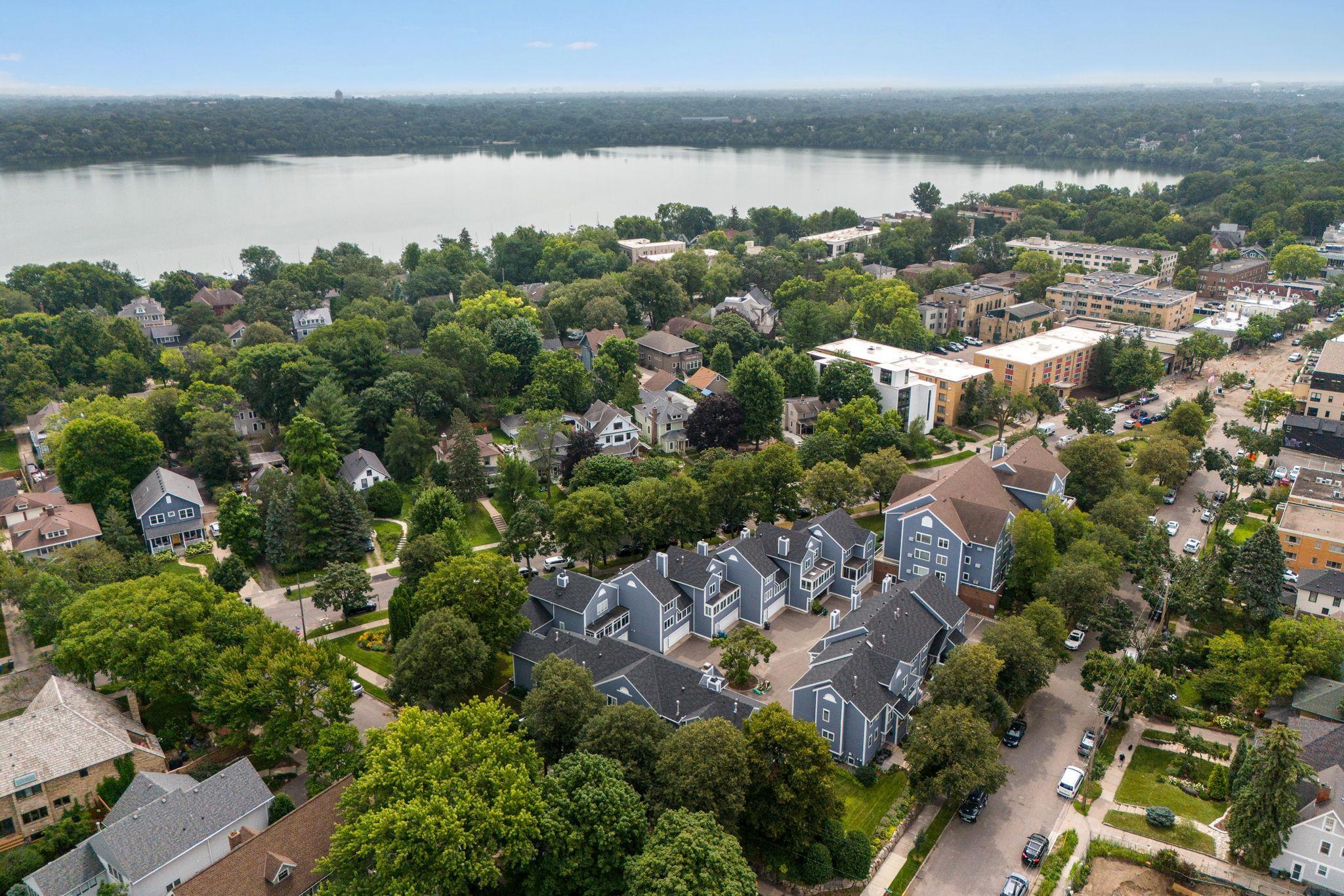 4232 Sheridan Avenue S