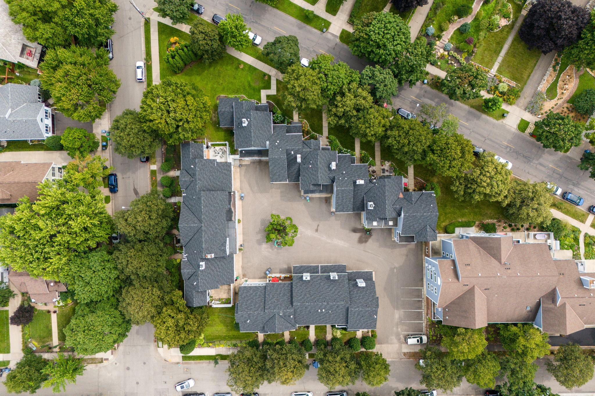 4232 Sheridan Avenue S