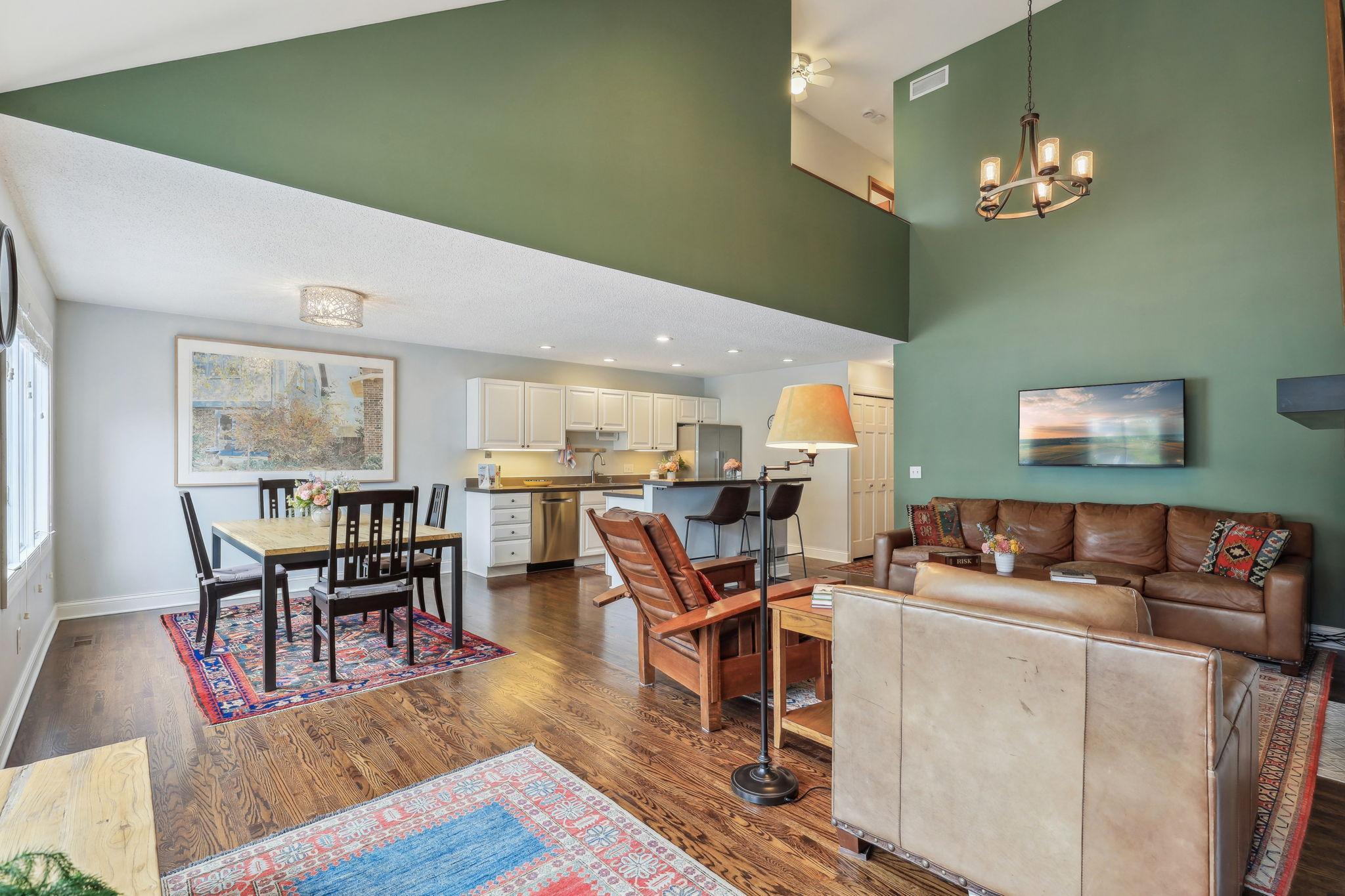 4232 Sheridan Avenue S