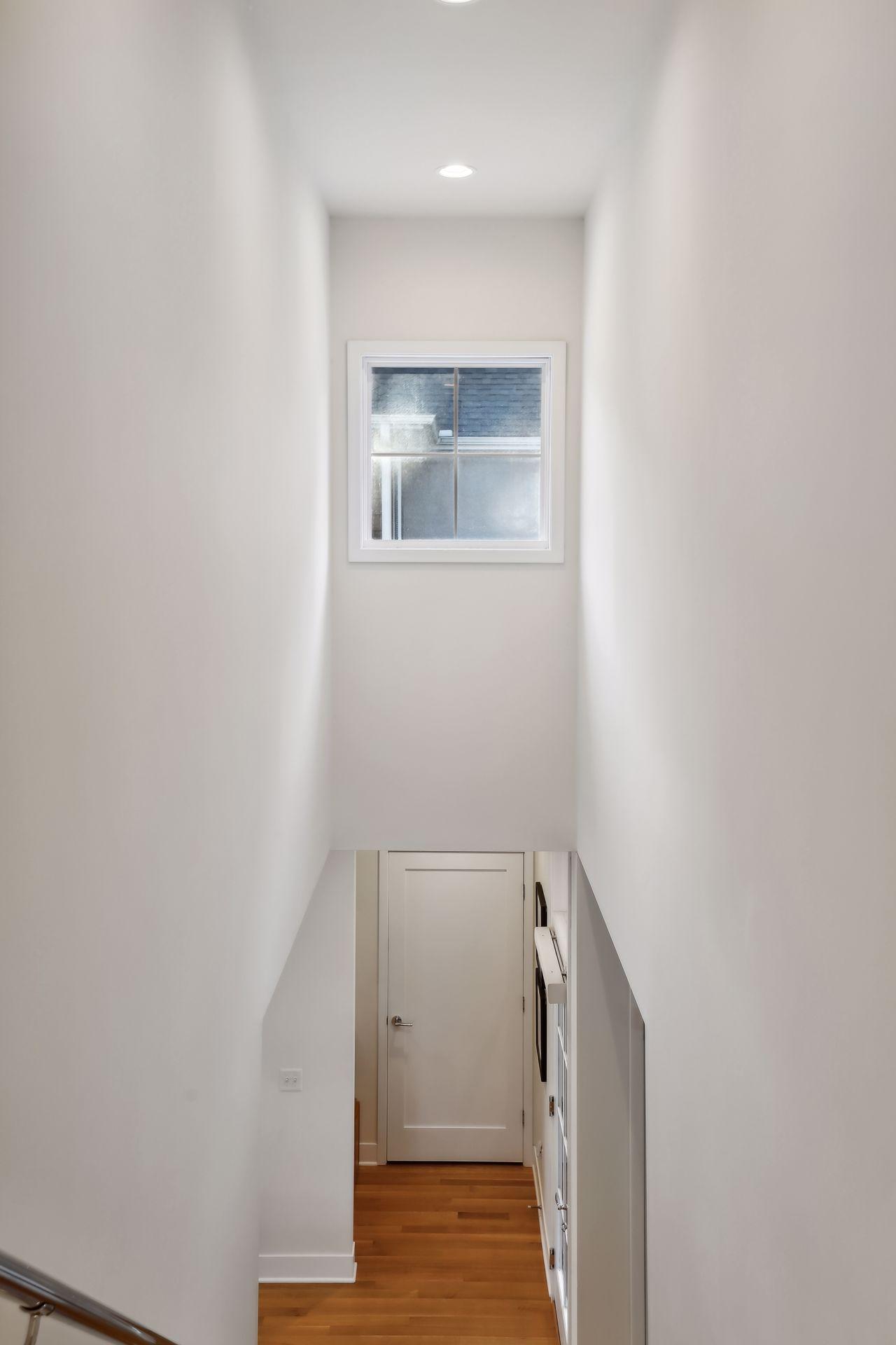 3433 Saint Paul Avenue