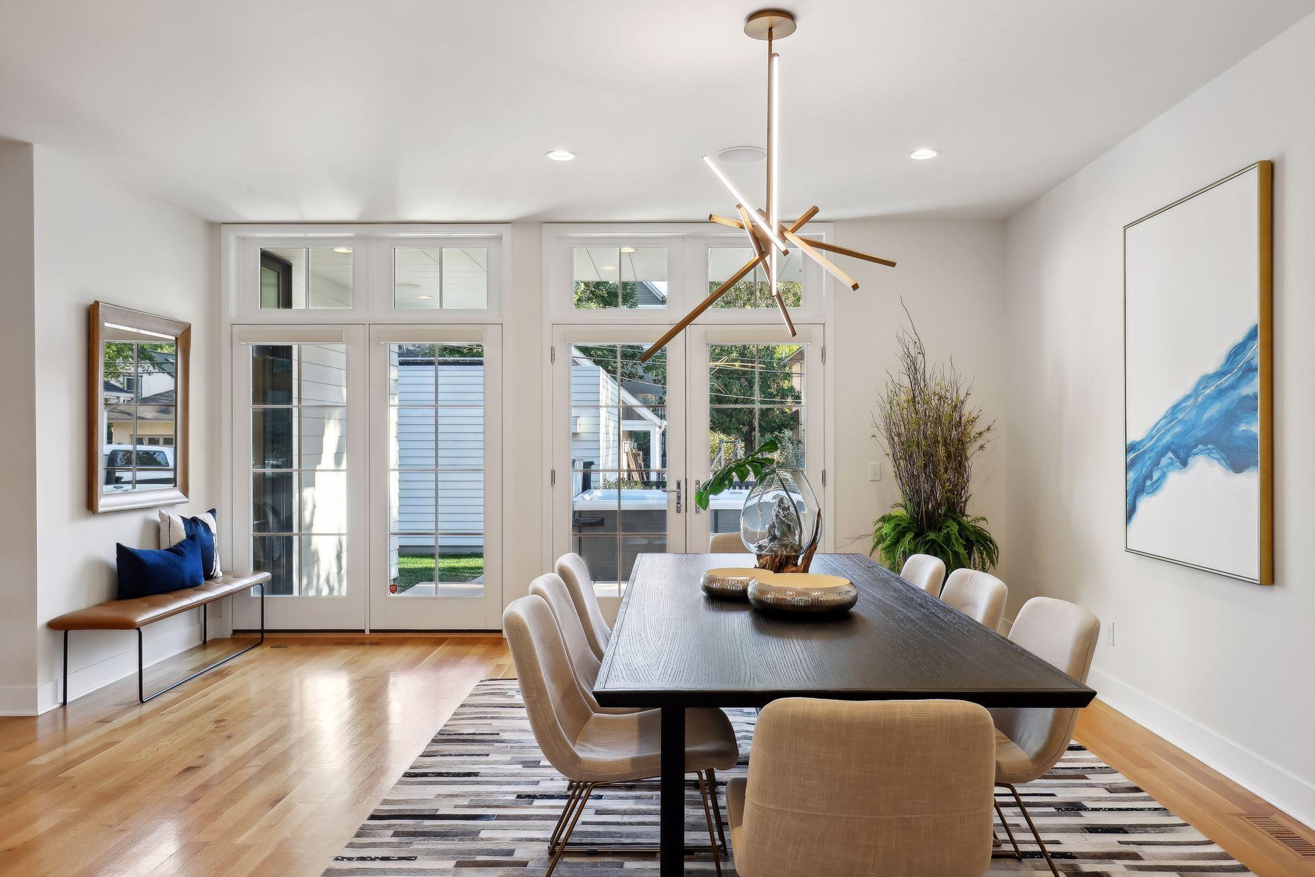 3433 Saint Paul Avenue