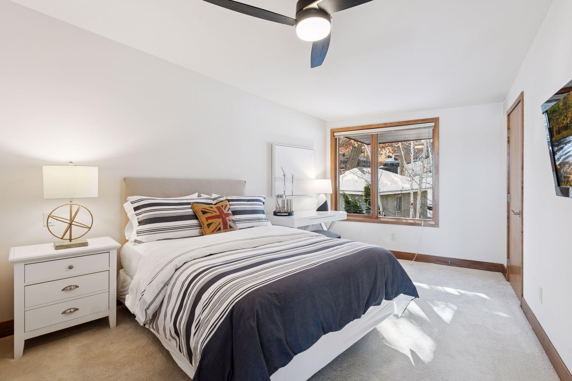 1918 Cedar Lake Parkway