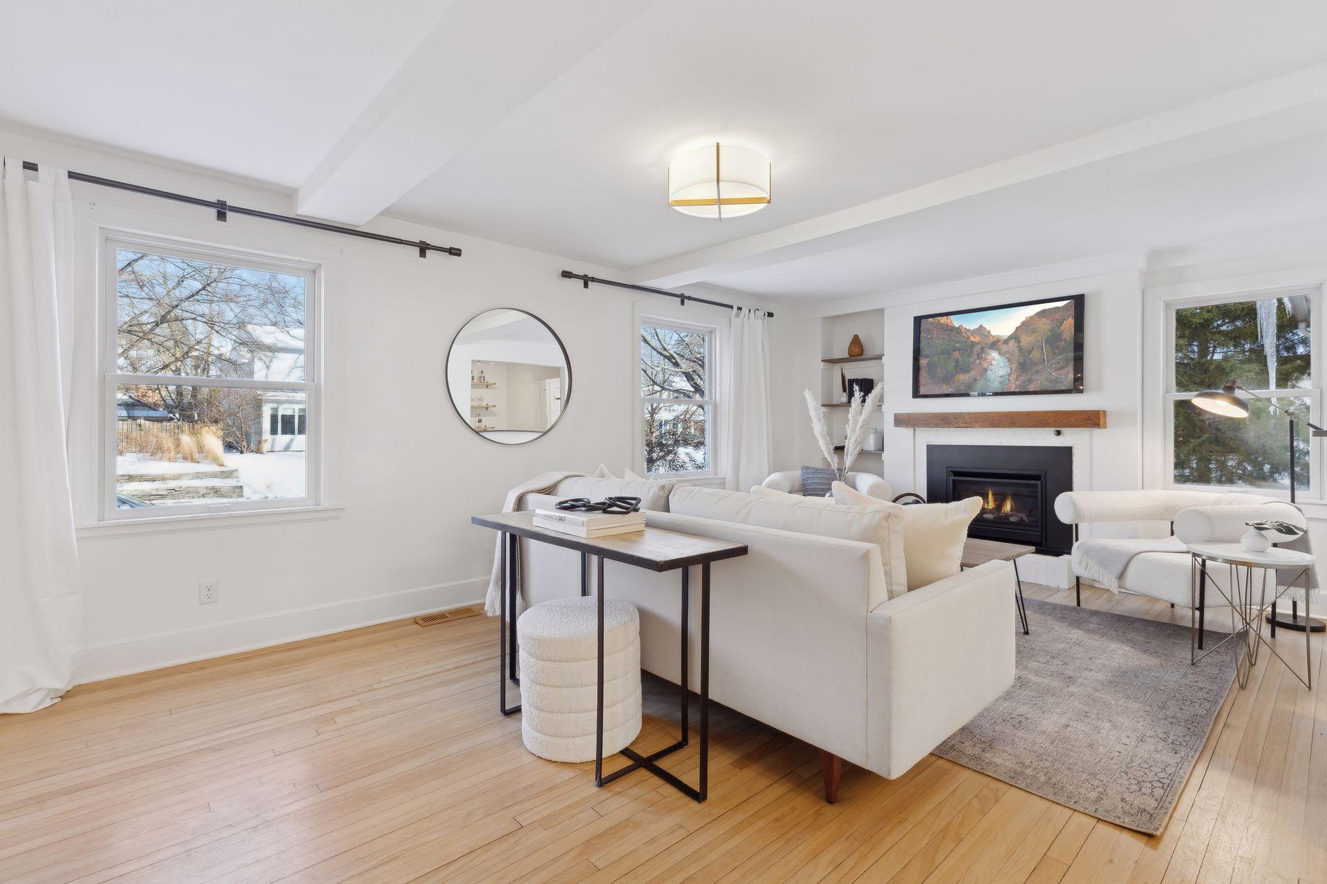 2716 Huntington Avenue