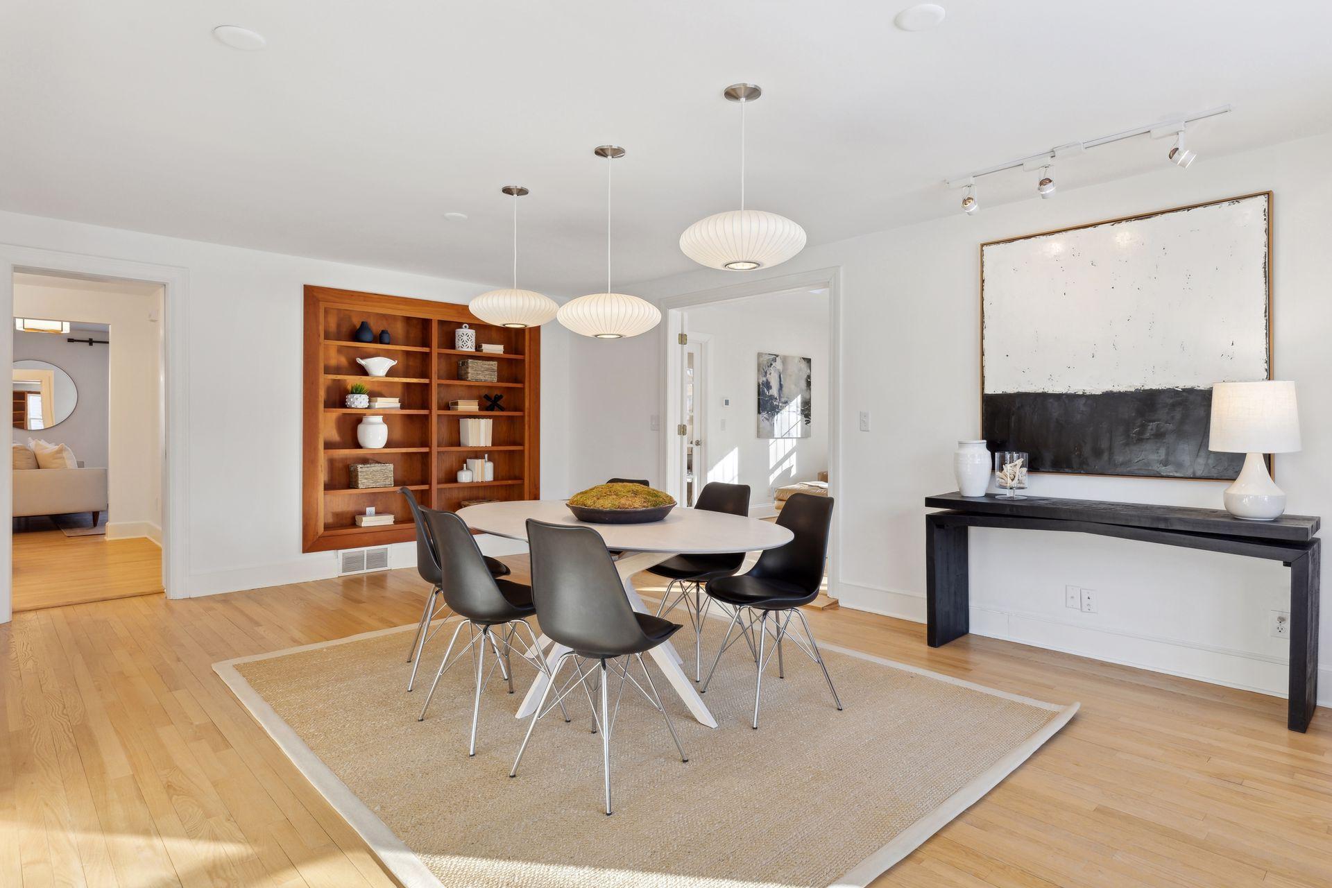 2716 Huntington Avenue