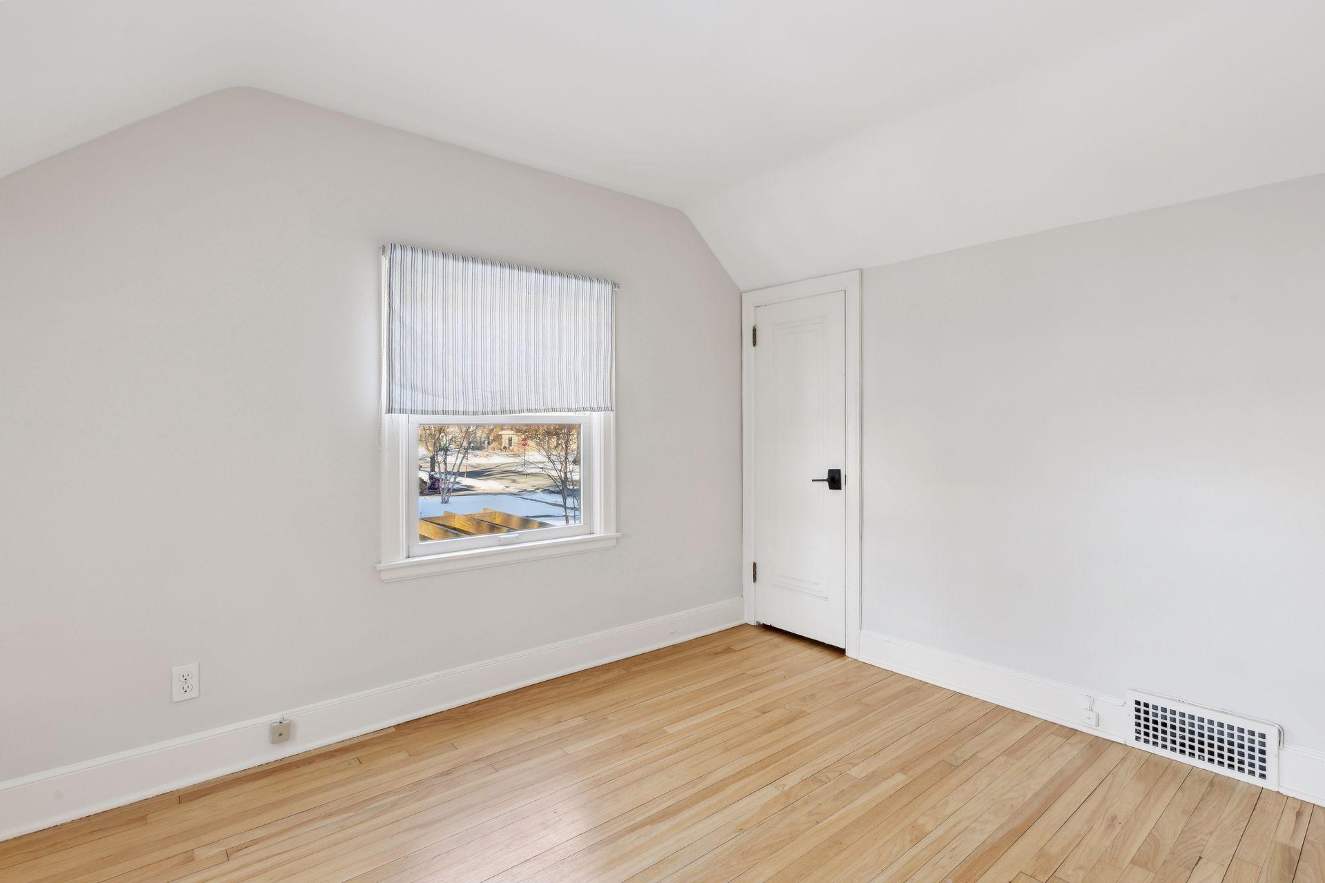 2716 Huntington Avenue