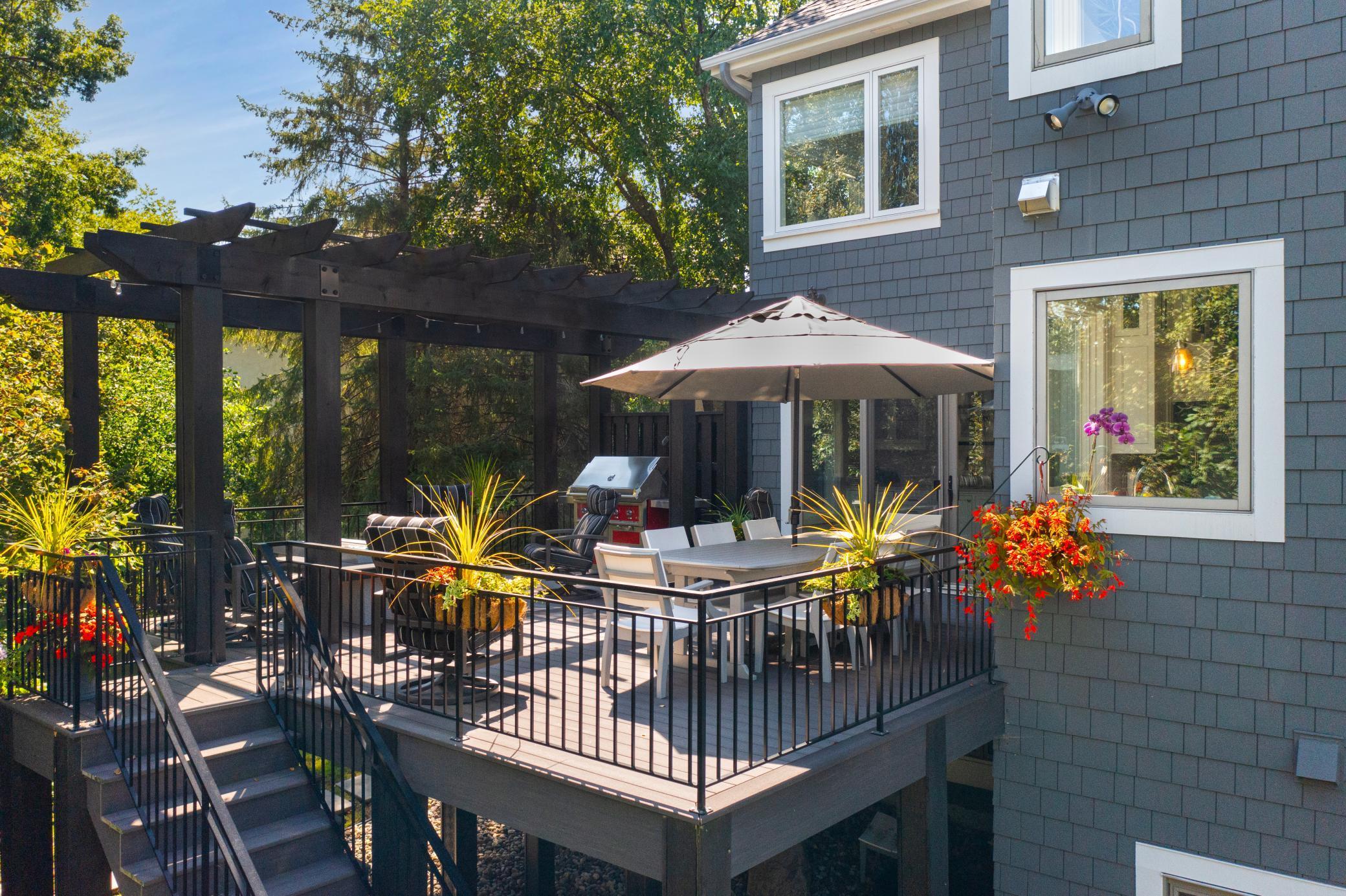 10072 Gristmill Ridge