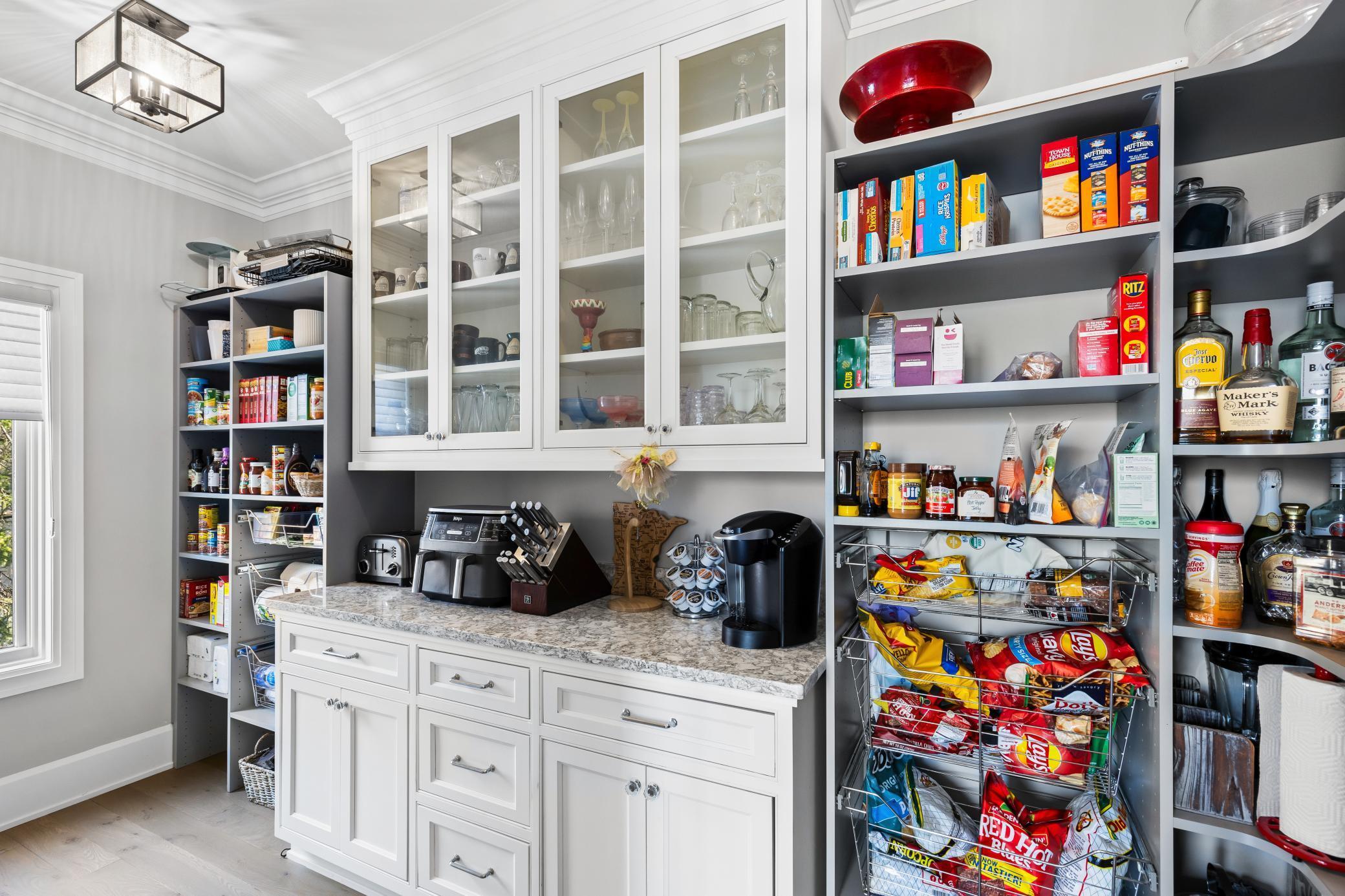 10072 Gristmill Ridge