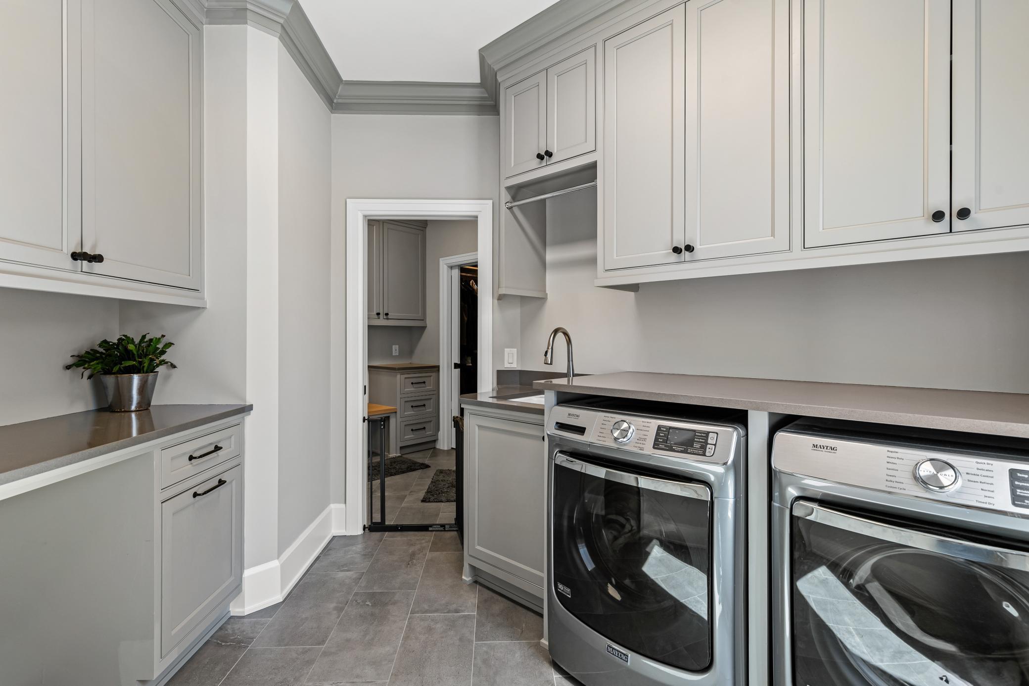 10072 Gristmill Ridge