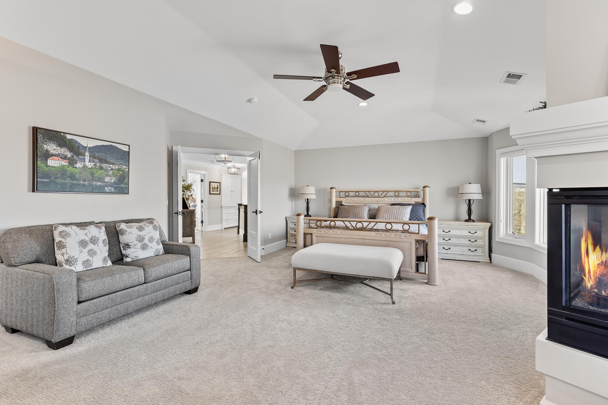 10072 Gristmill Ridge