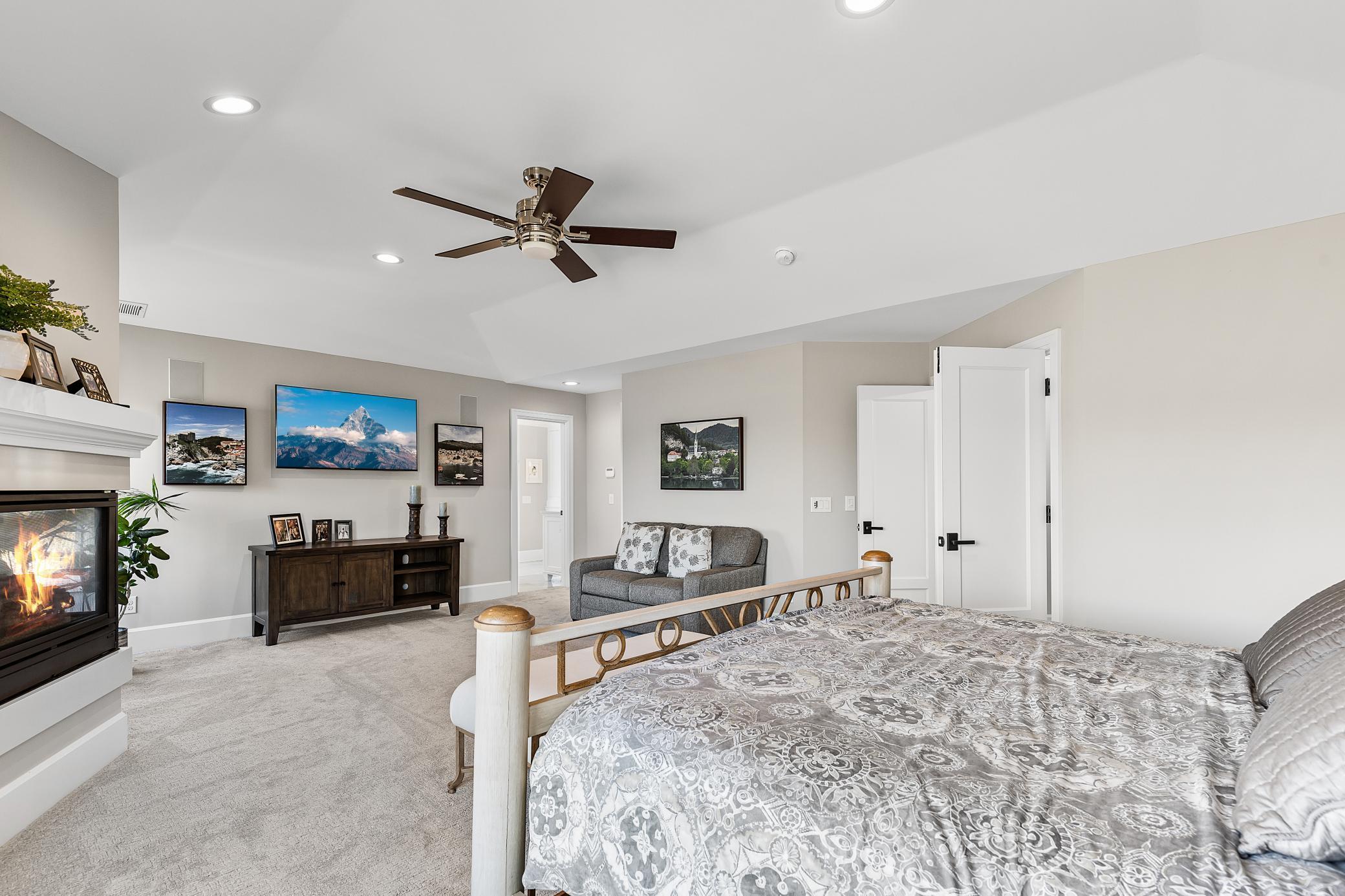 10072 Gristmill Ridge