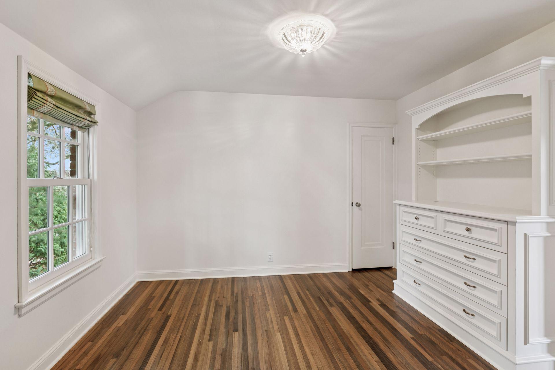 4701 Golf Terrace