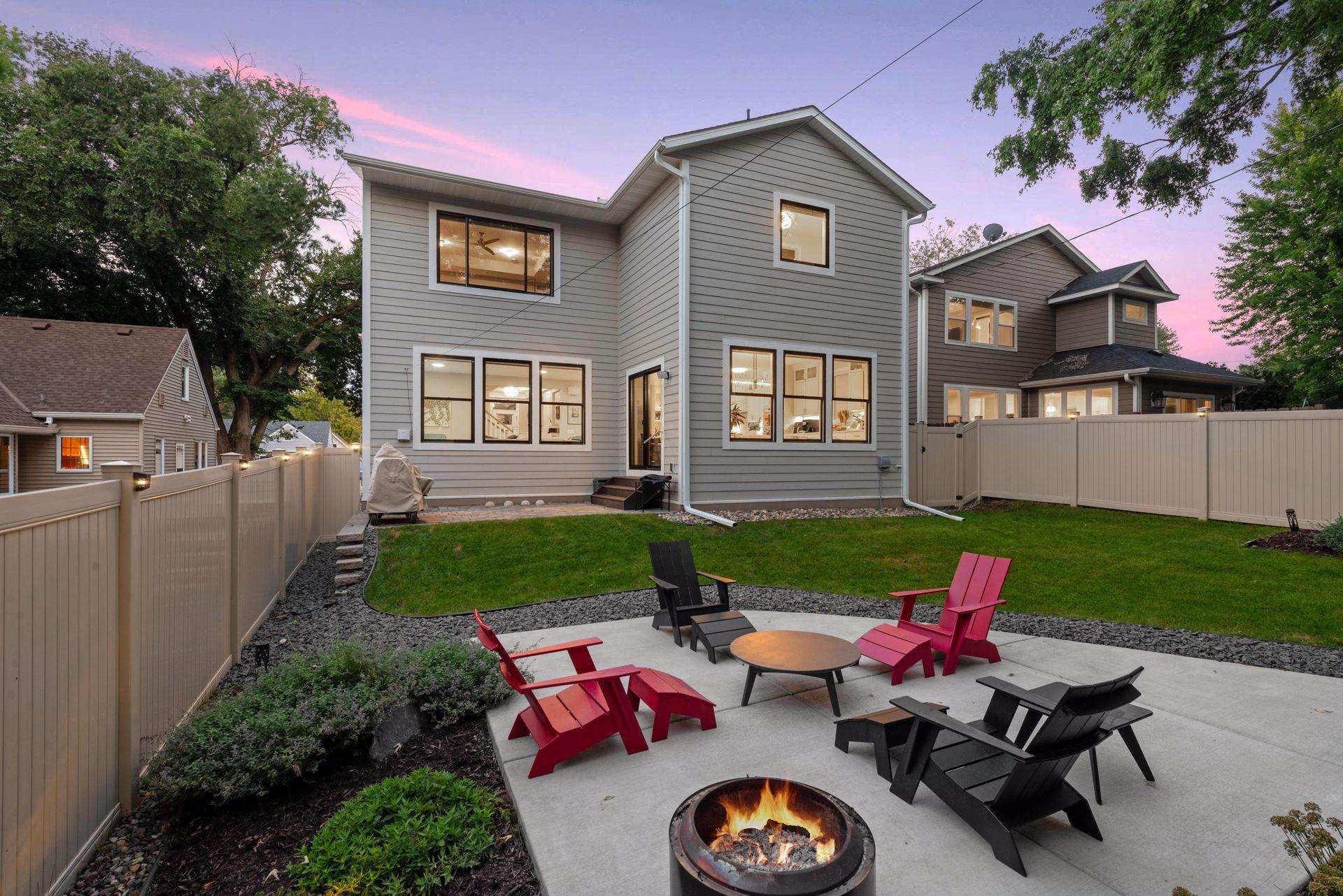 6008 Kellogg Avenue