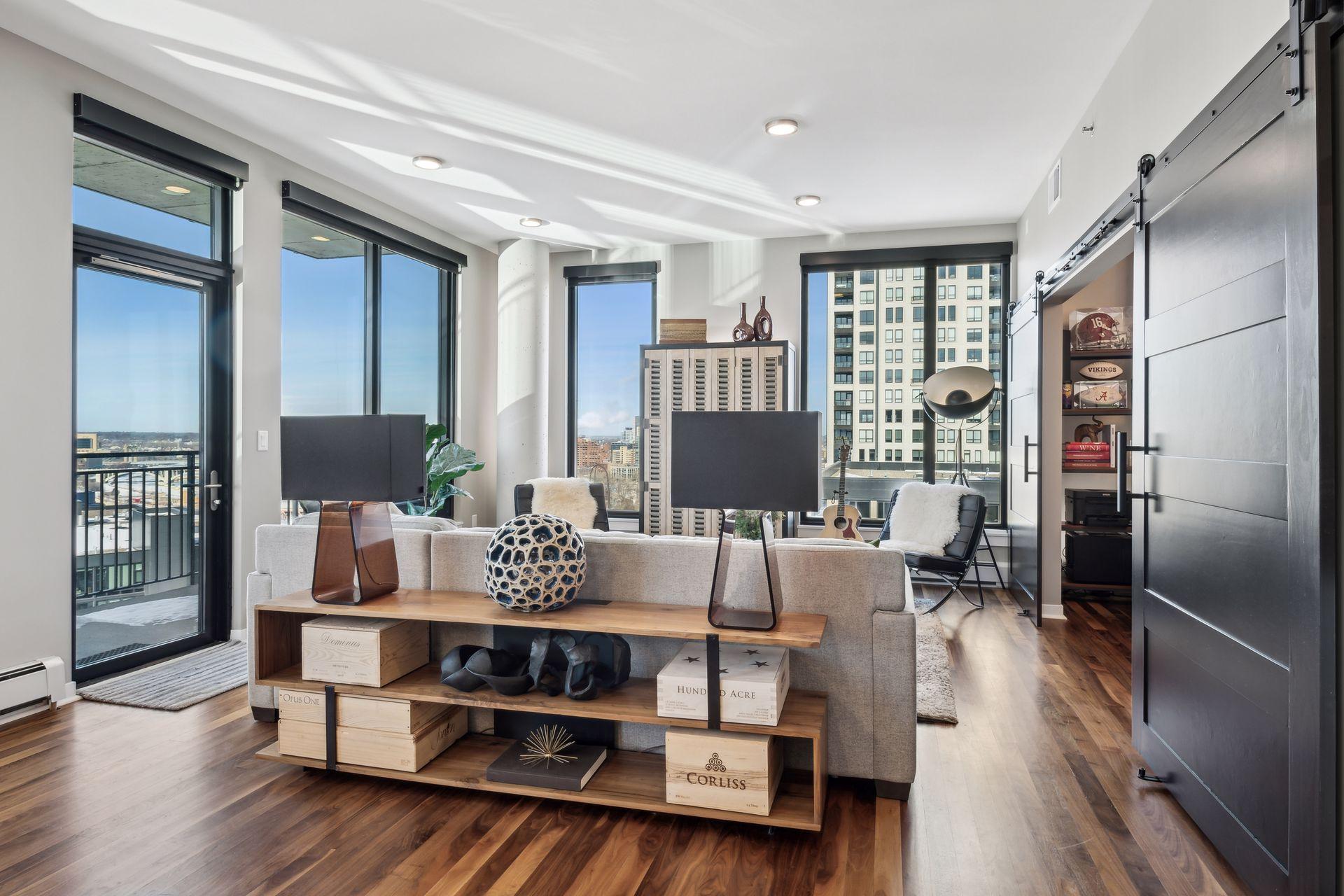 1240 S 2nd Street Unit: 1604