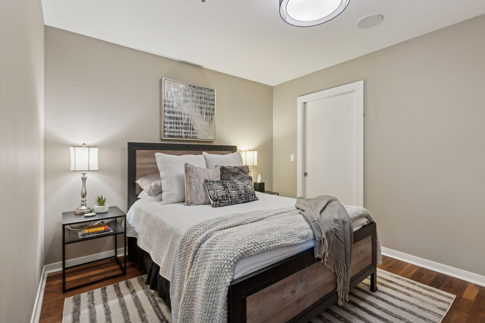 1240 S 2nd Street Unit: 1604