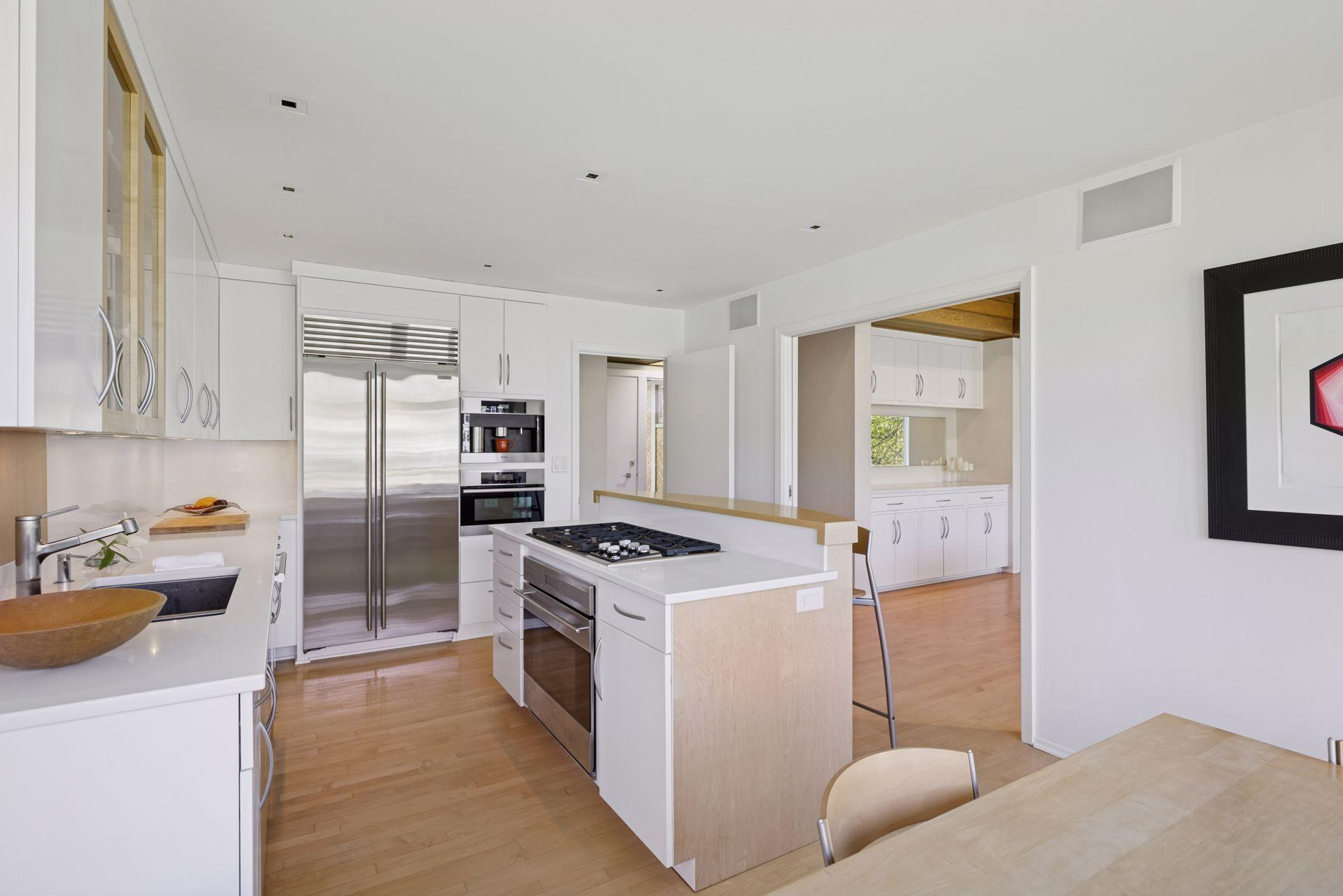 4801 E Sunnyslope Road