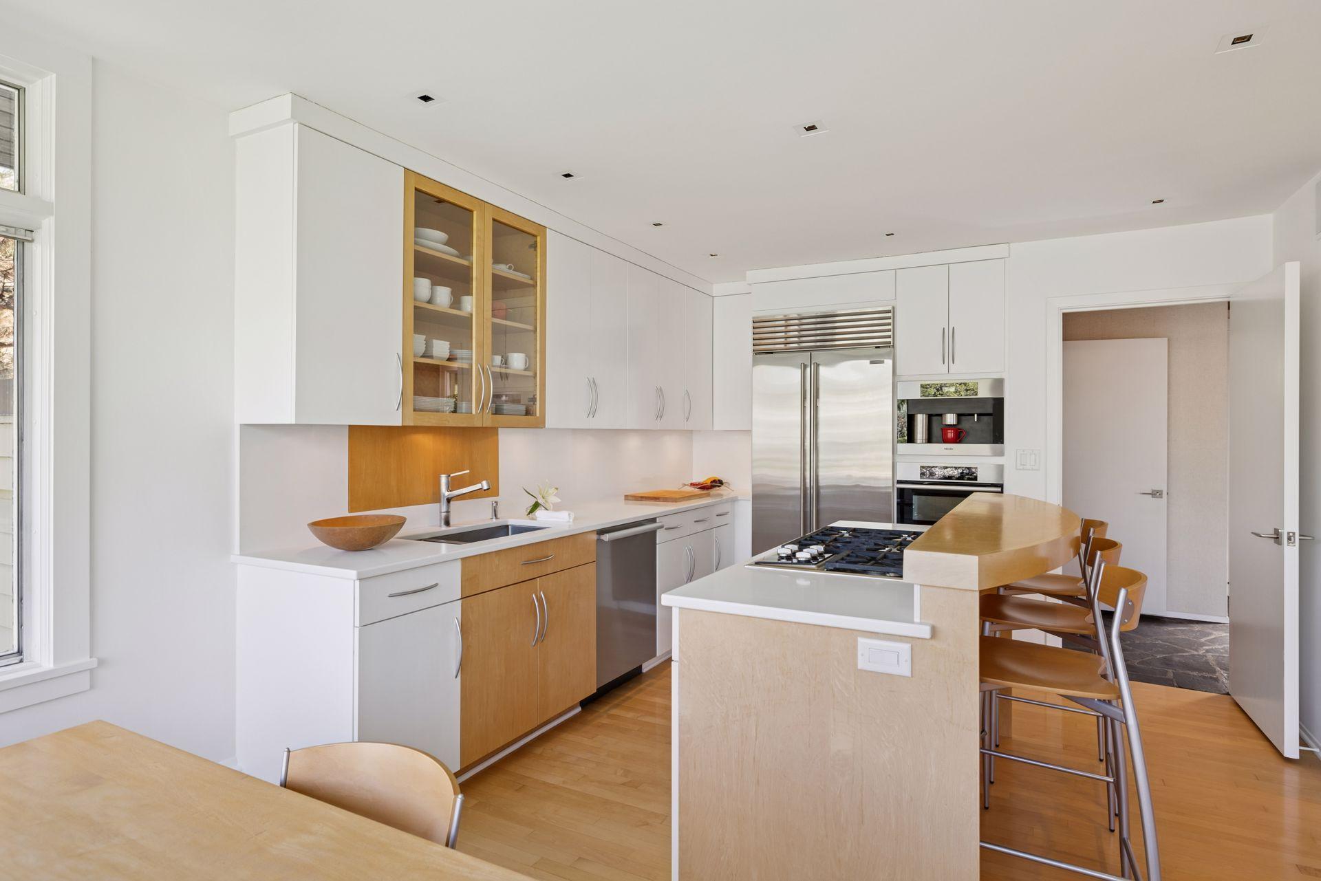 4801 E Sunnyslope Road