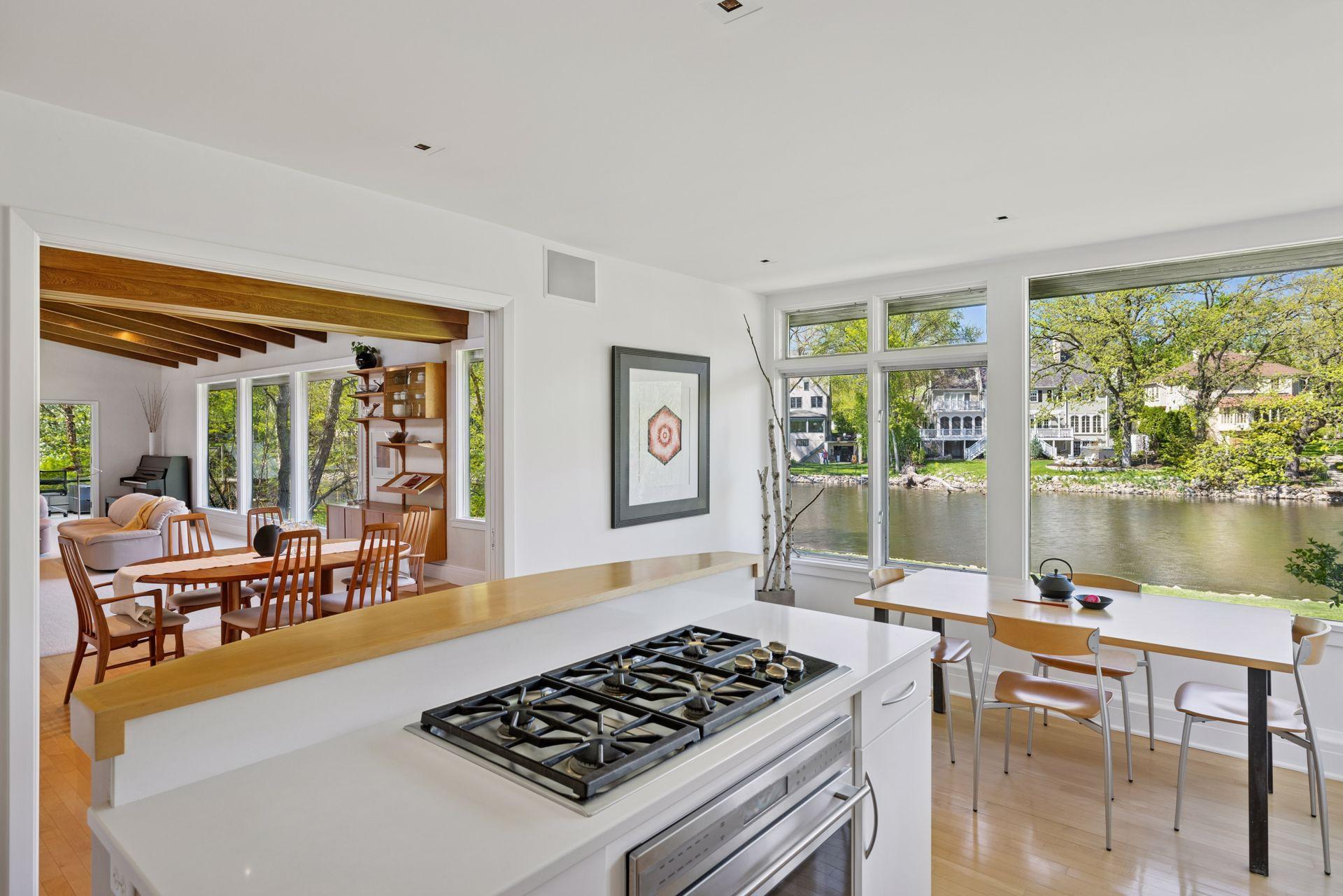 4801 E Sunnyslope Road