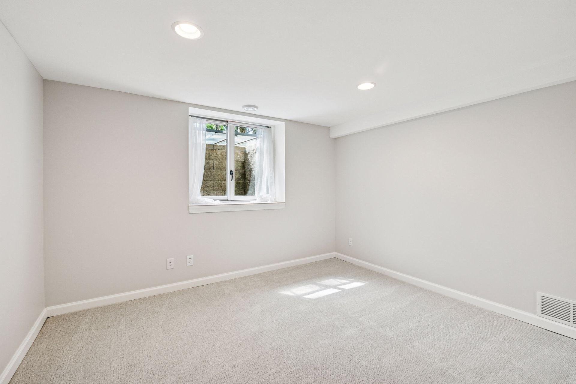 7017 Lee Valley Circle