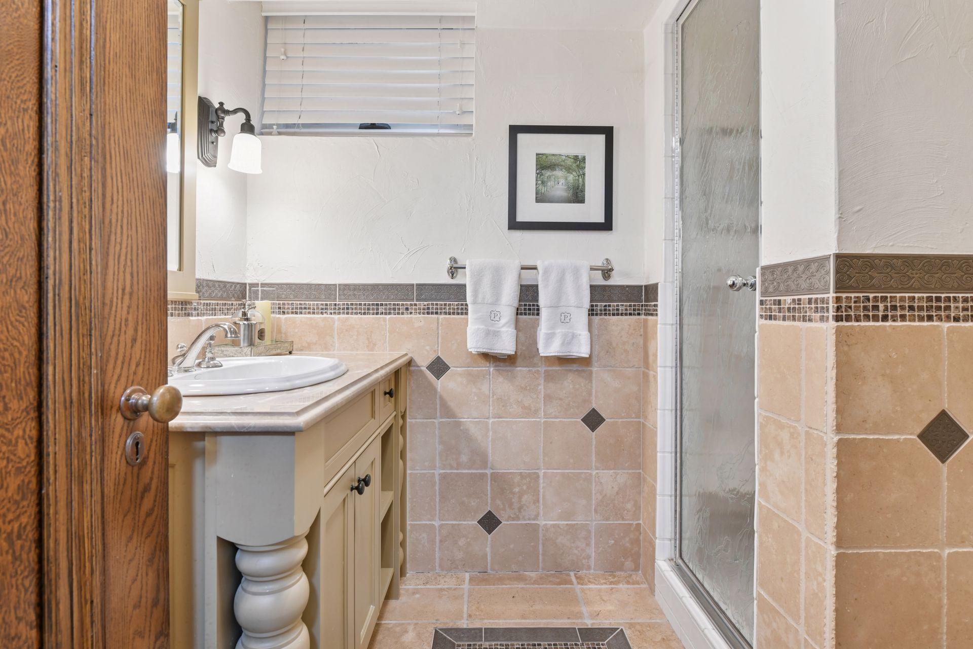 4807 Sheridan Avenue S