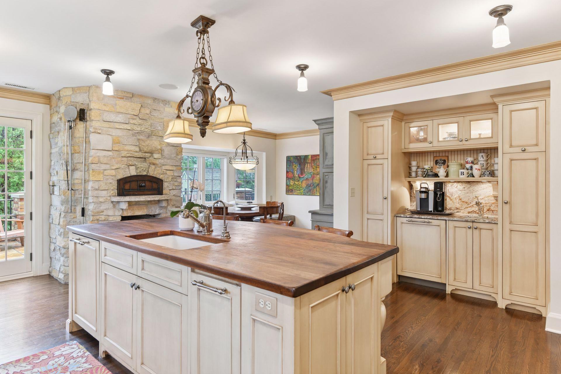 4807 Sheridan Avenue S