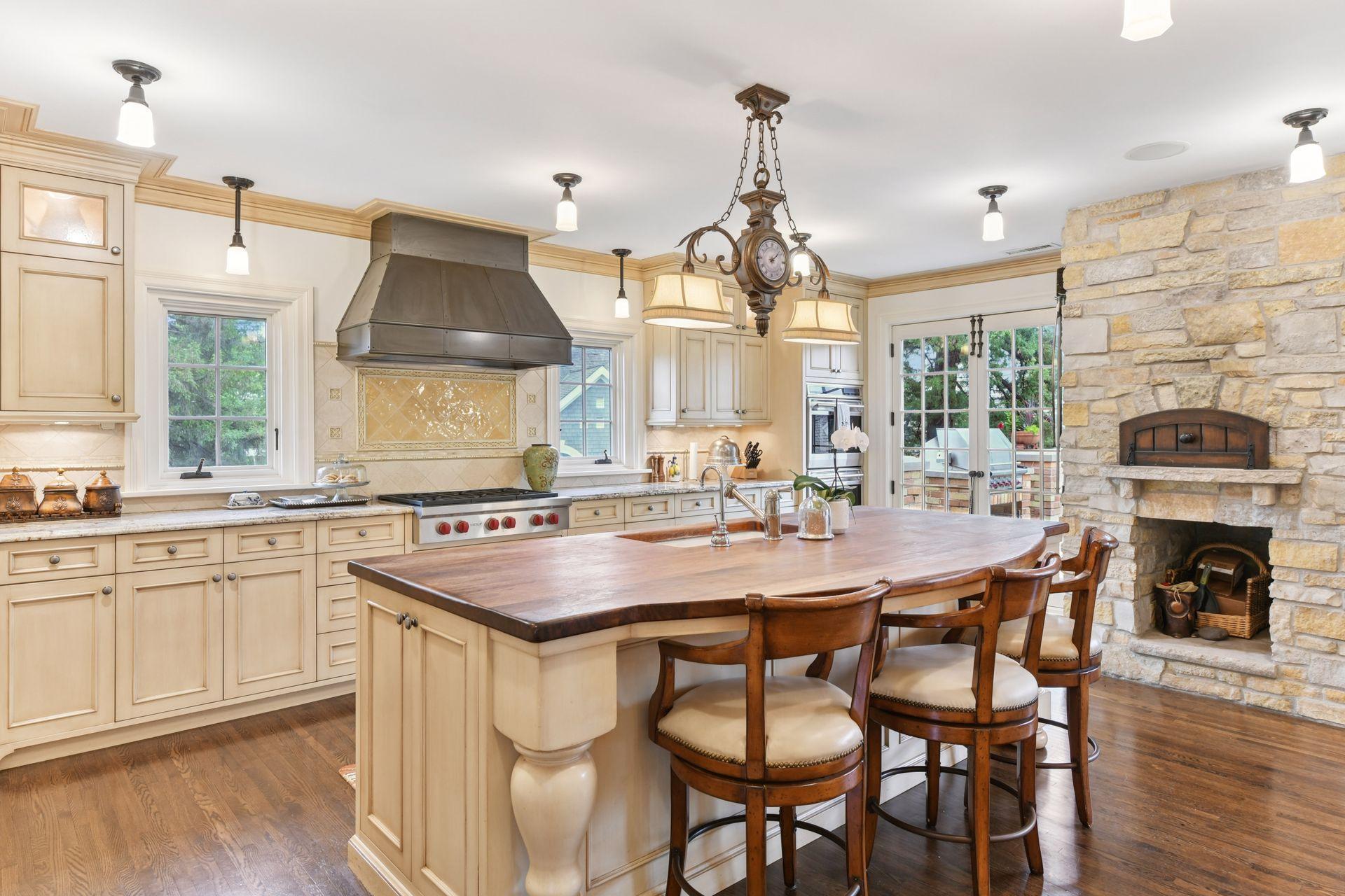 4807 Sheridan Avenue S