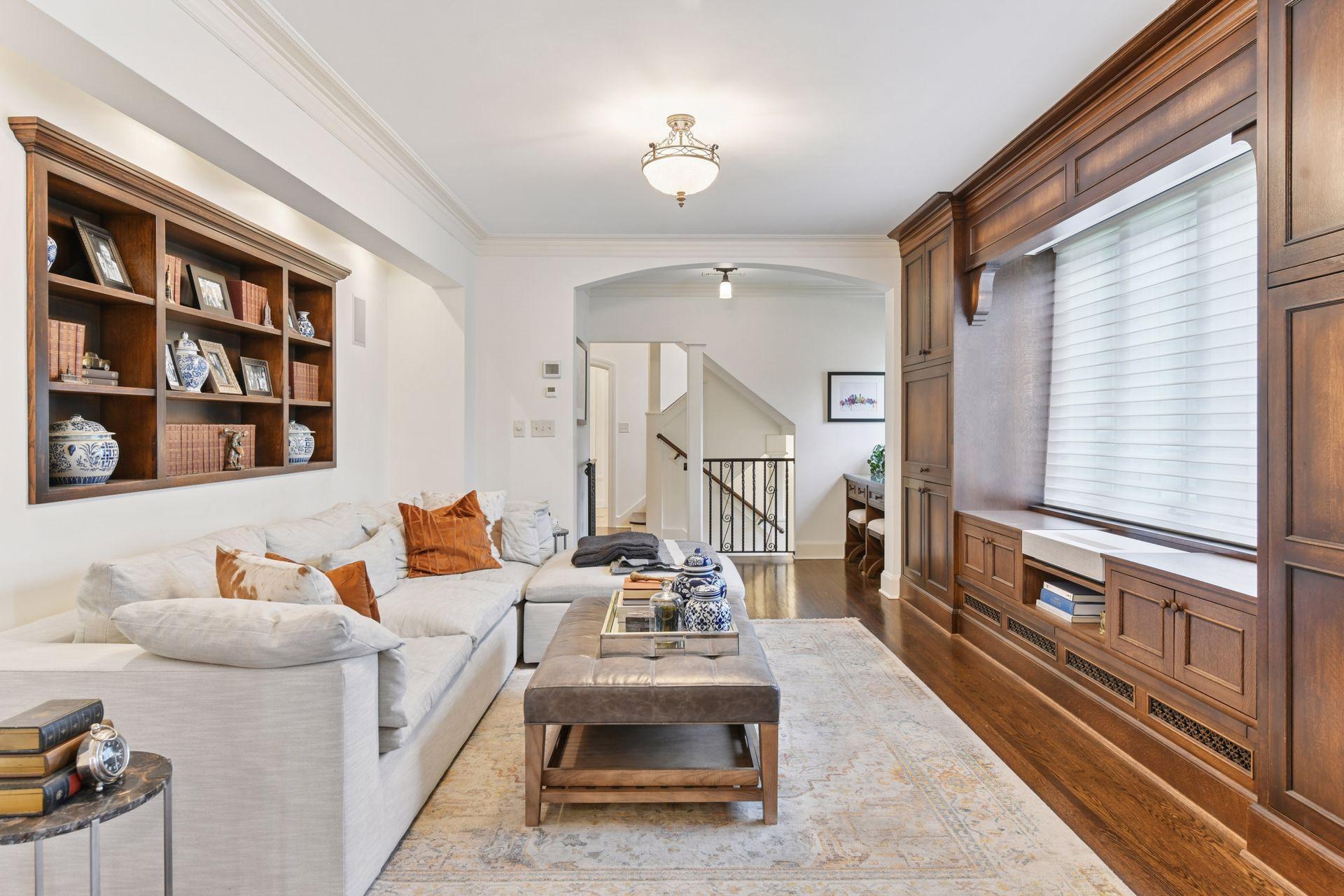 4807 Sheridan Avenue S