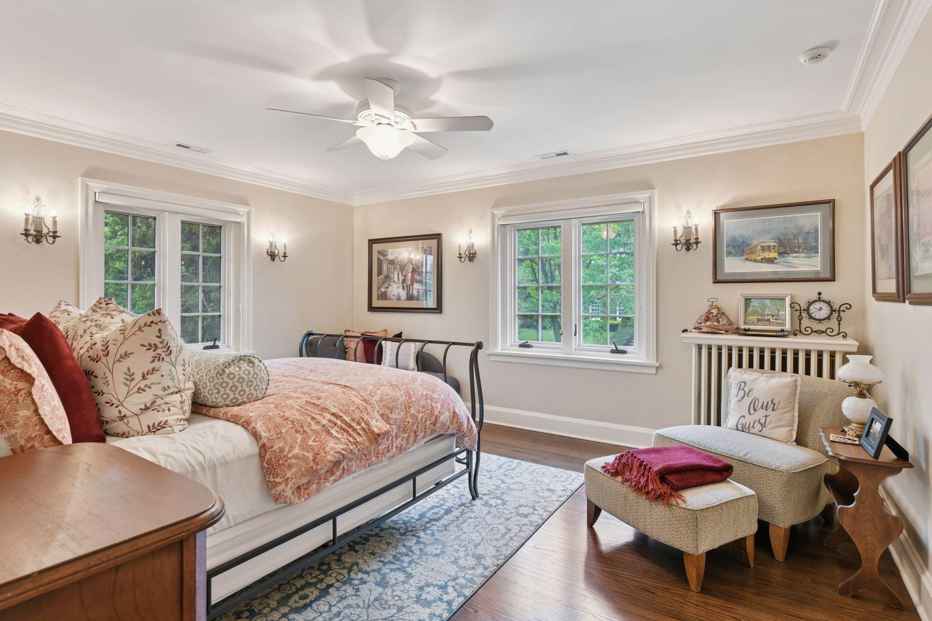 4807 Sheridan Avenue S