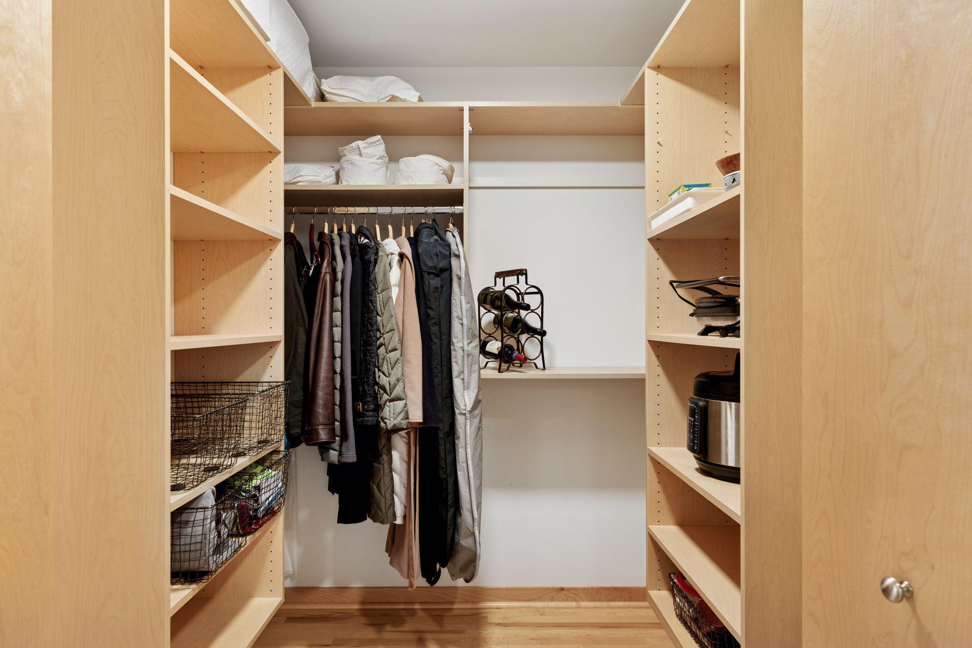 1240 S 2nd Street Unit: 822