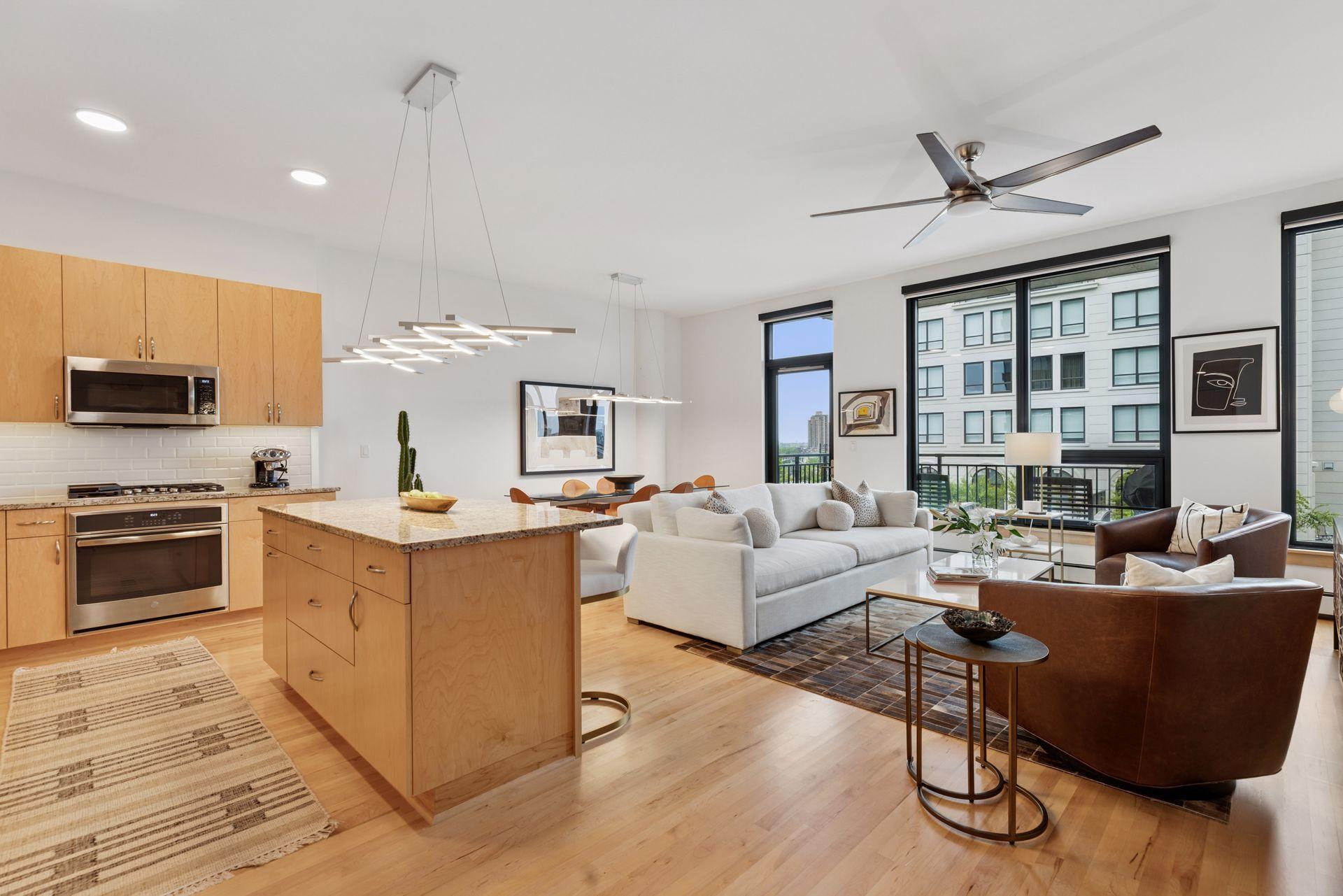 1240 S 2nd Street Unit: 822