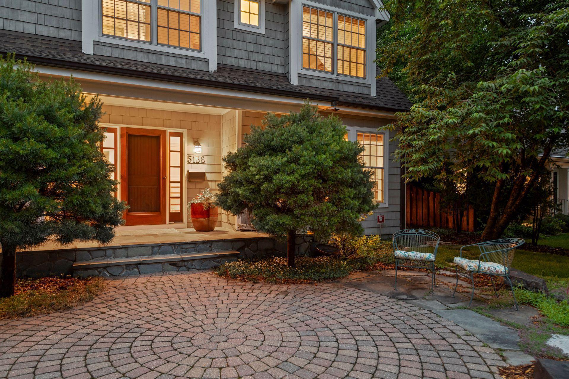 5136 Indianola Avenue