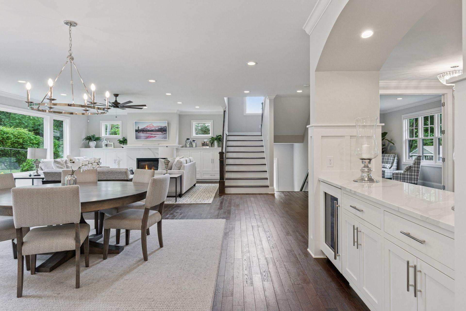 6219 Westridge Boulevard