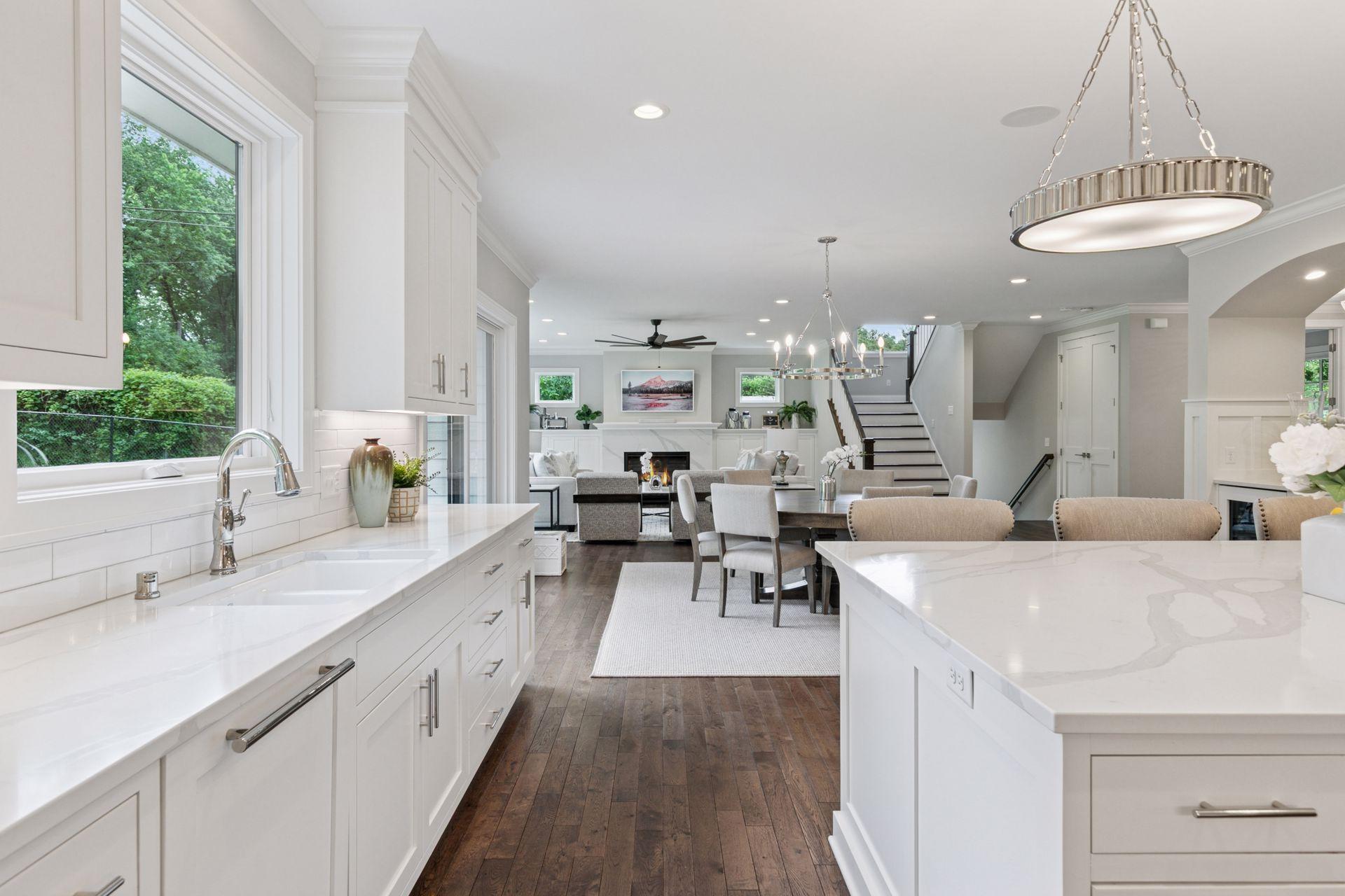 6219 Westridge Boulevard