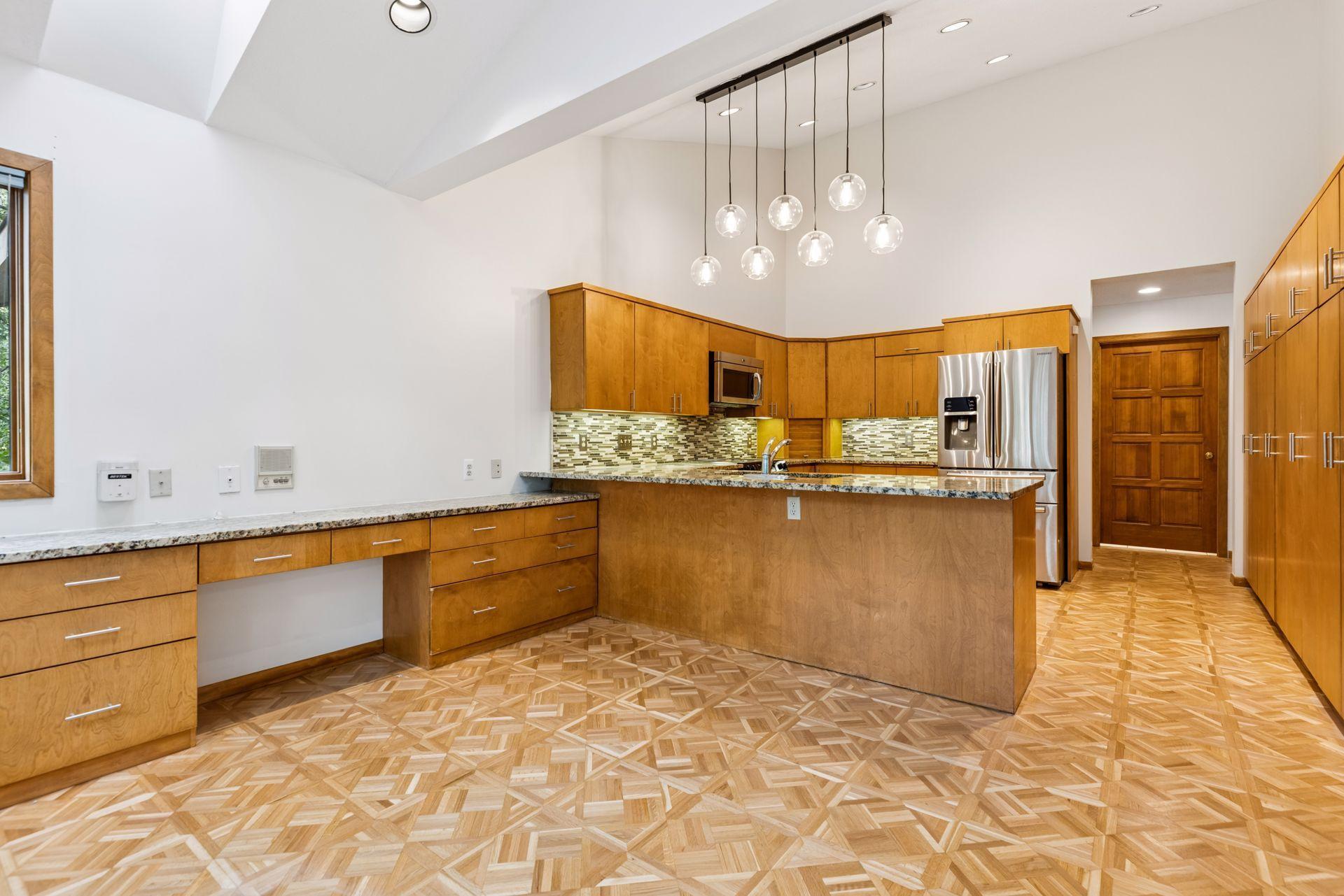 8048 Telegraph Road
