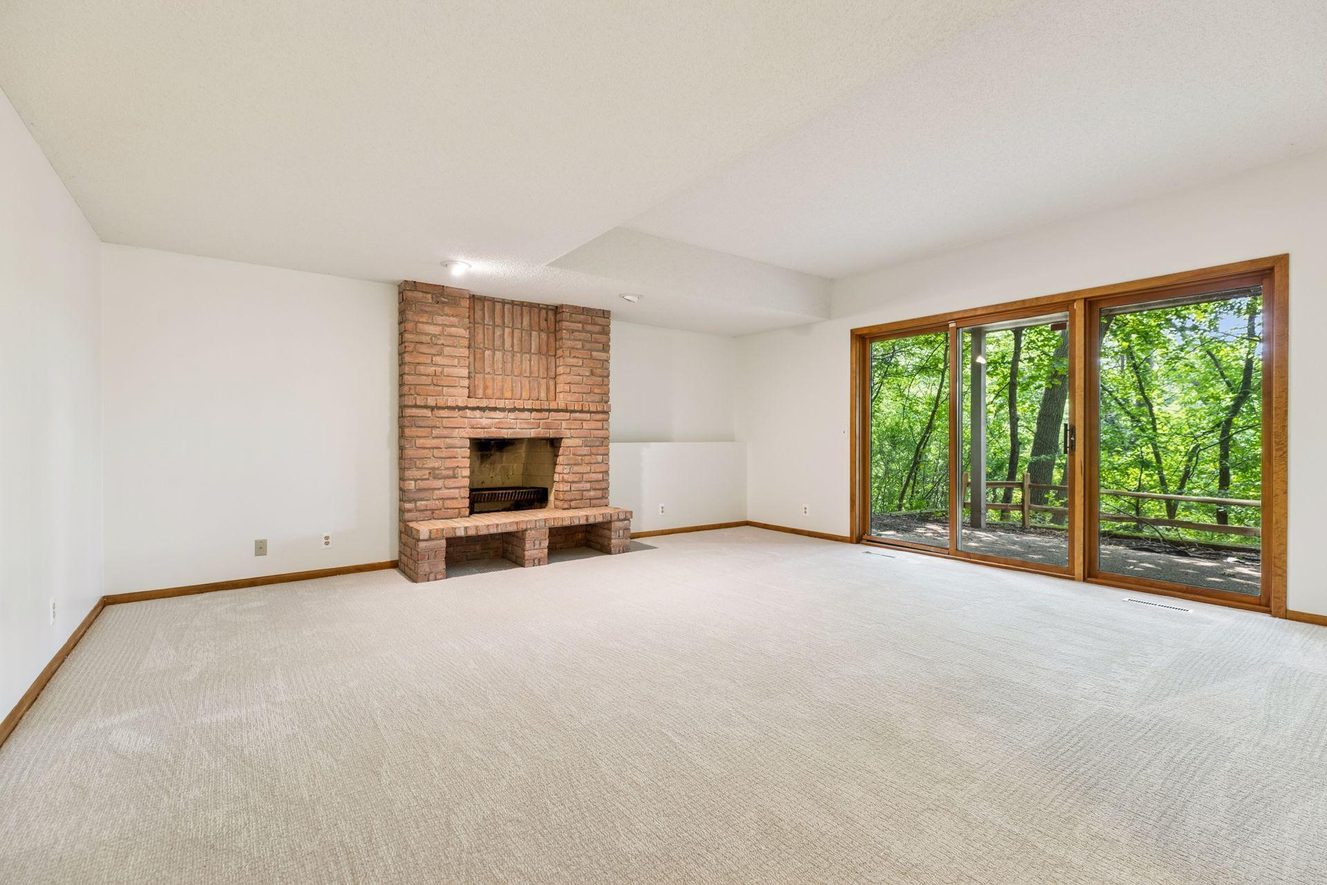 8048 Telegraph Road