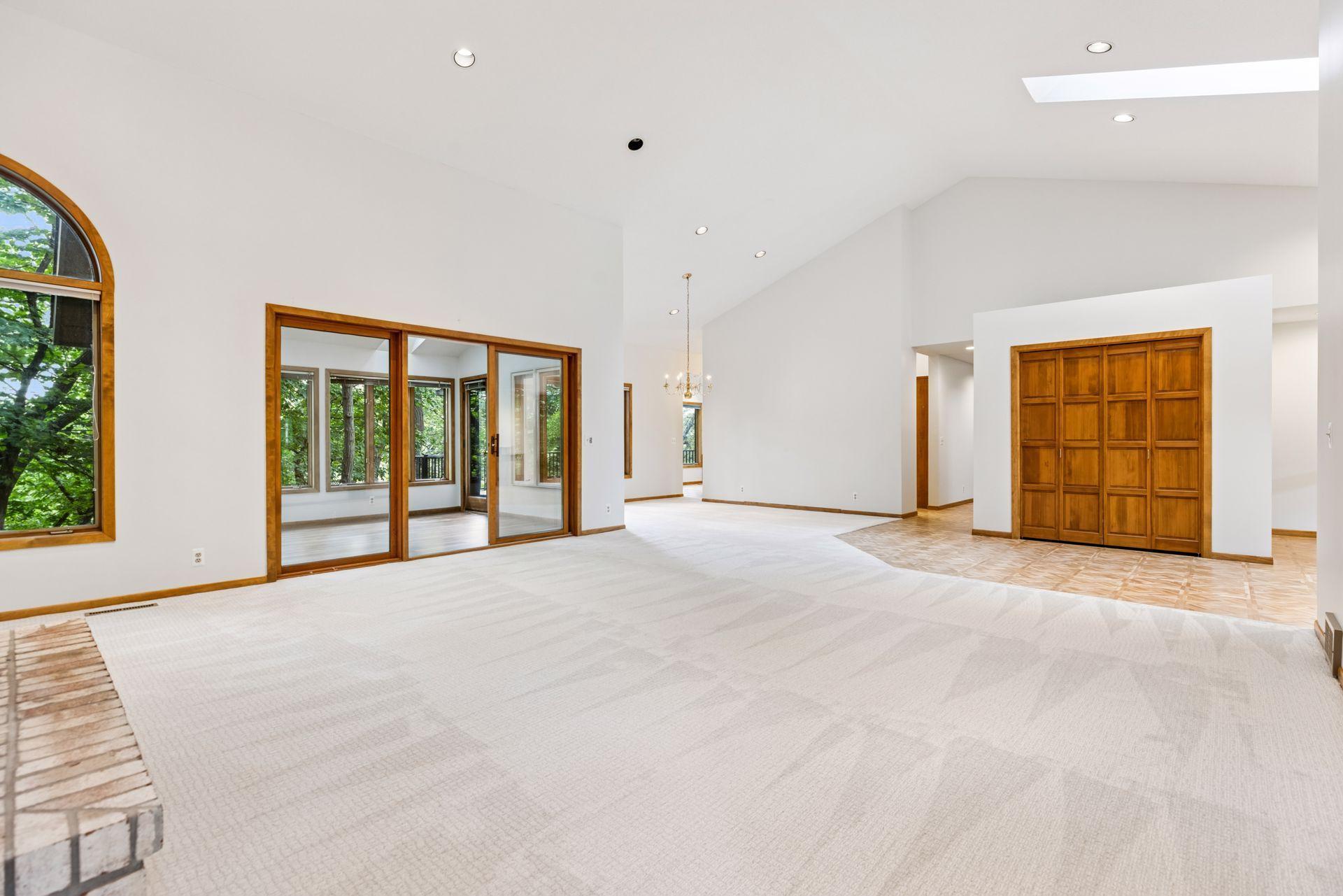 8048 Telegraph Road