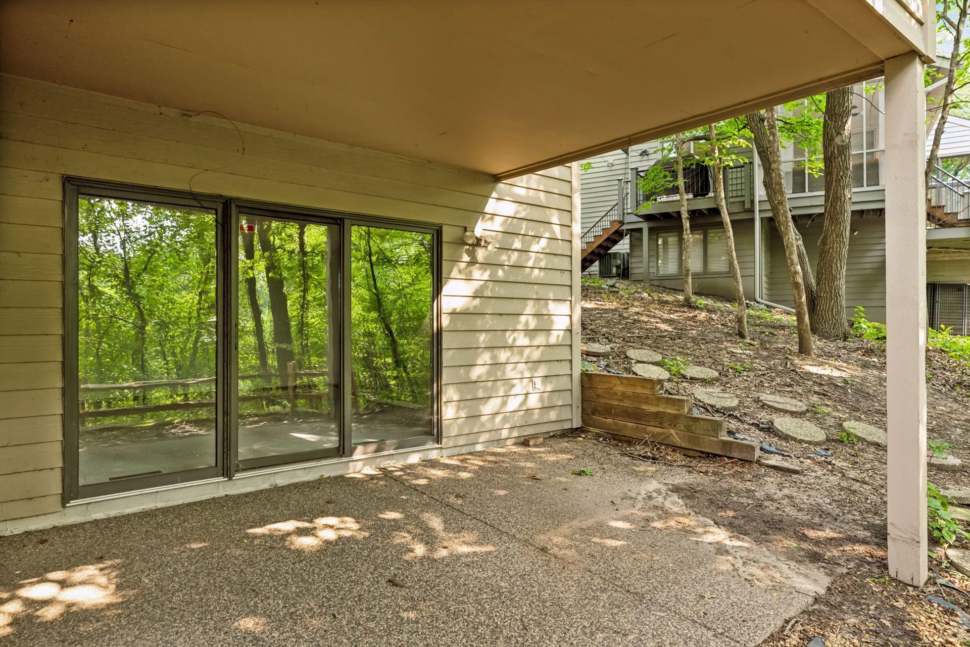 8048 Telegraph Road