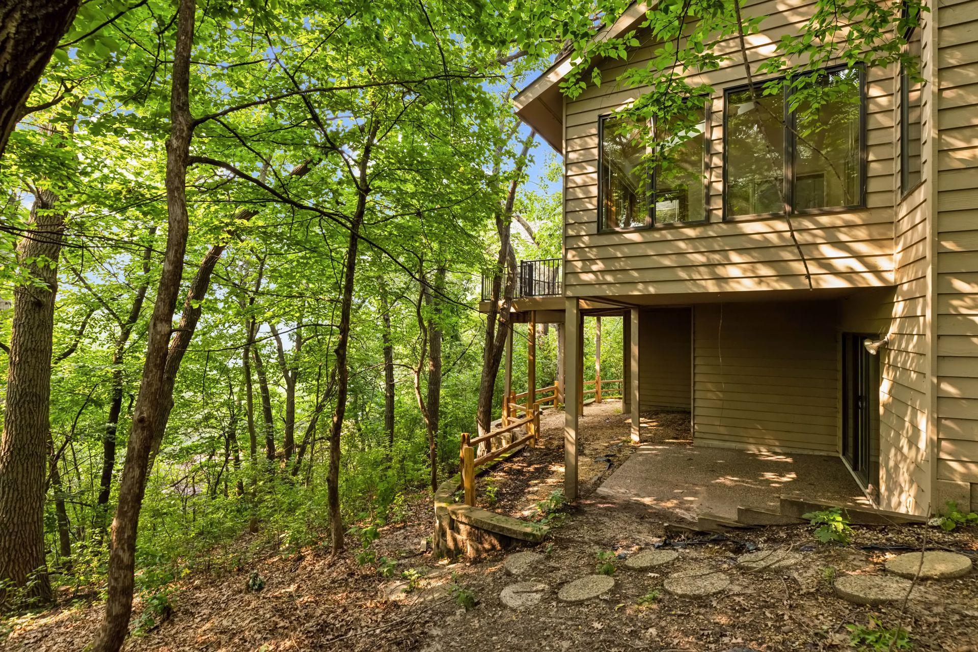 8048 Telegraph Road