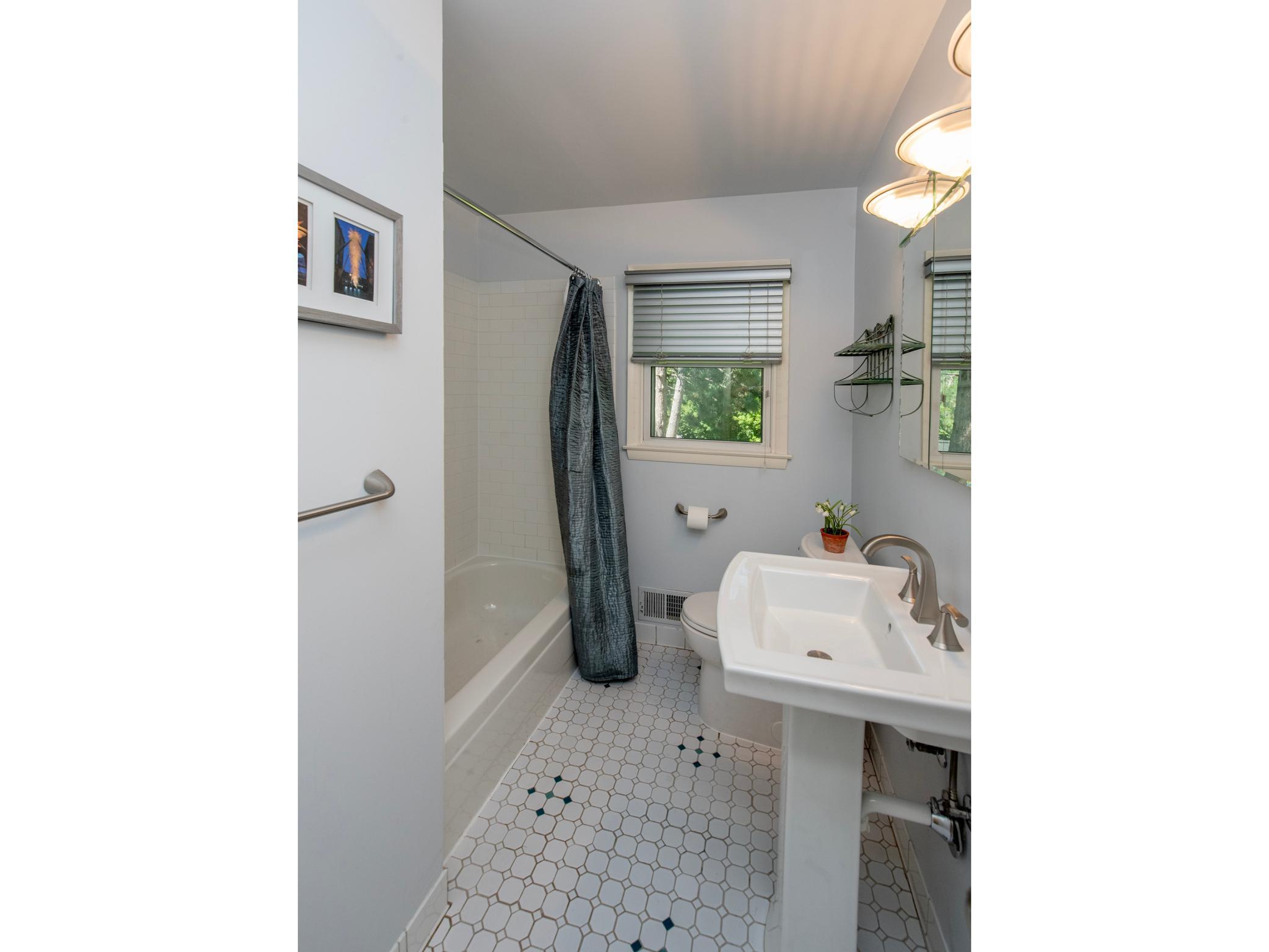 1663 Lois Drive