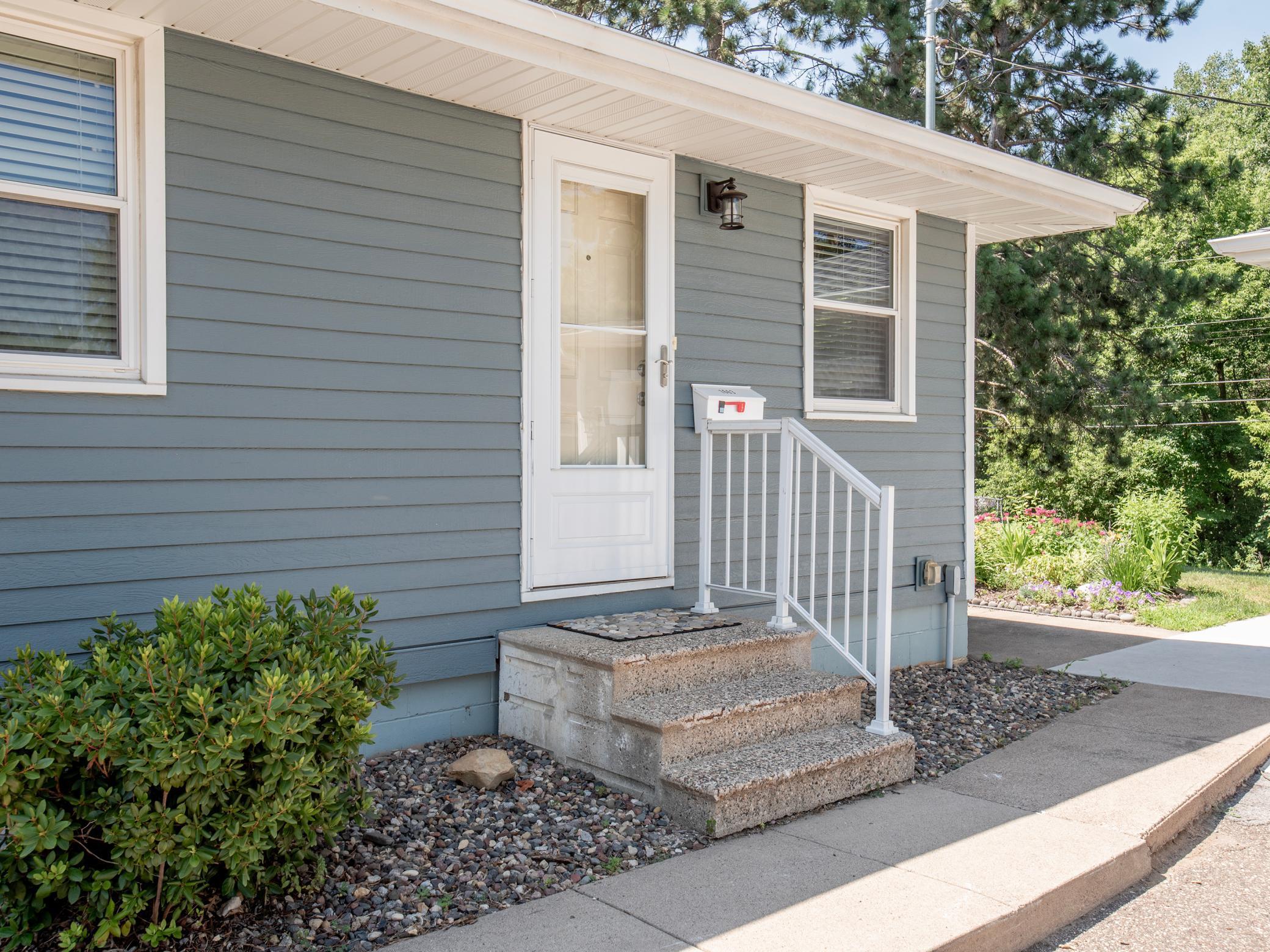 1663 Lois Drive