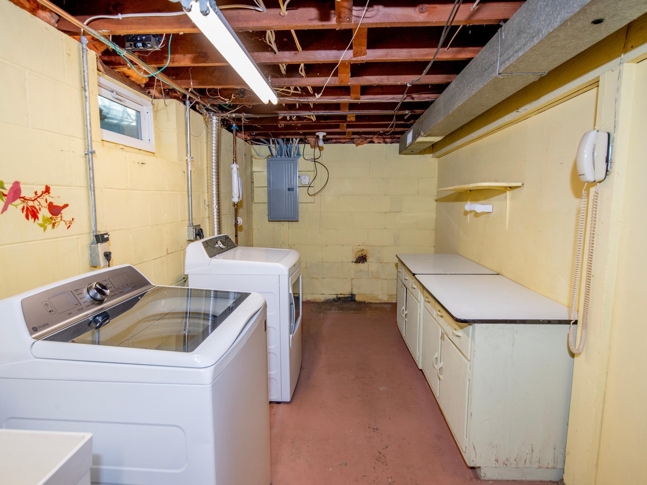 1663 Lois Drive